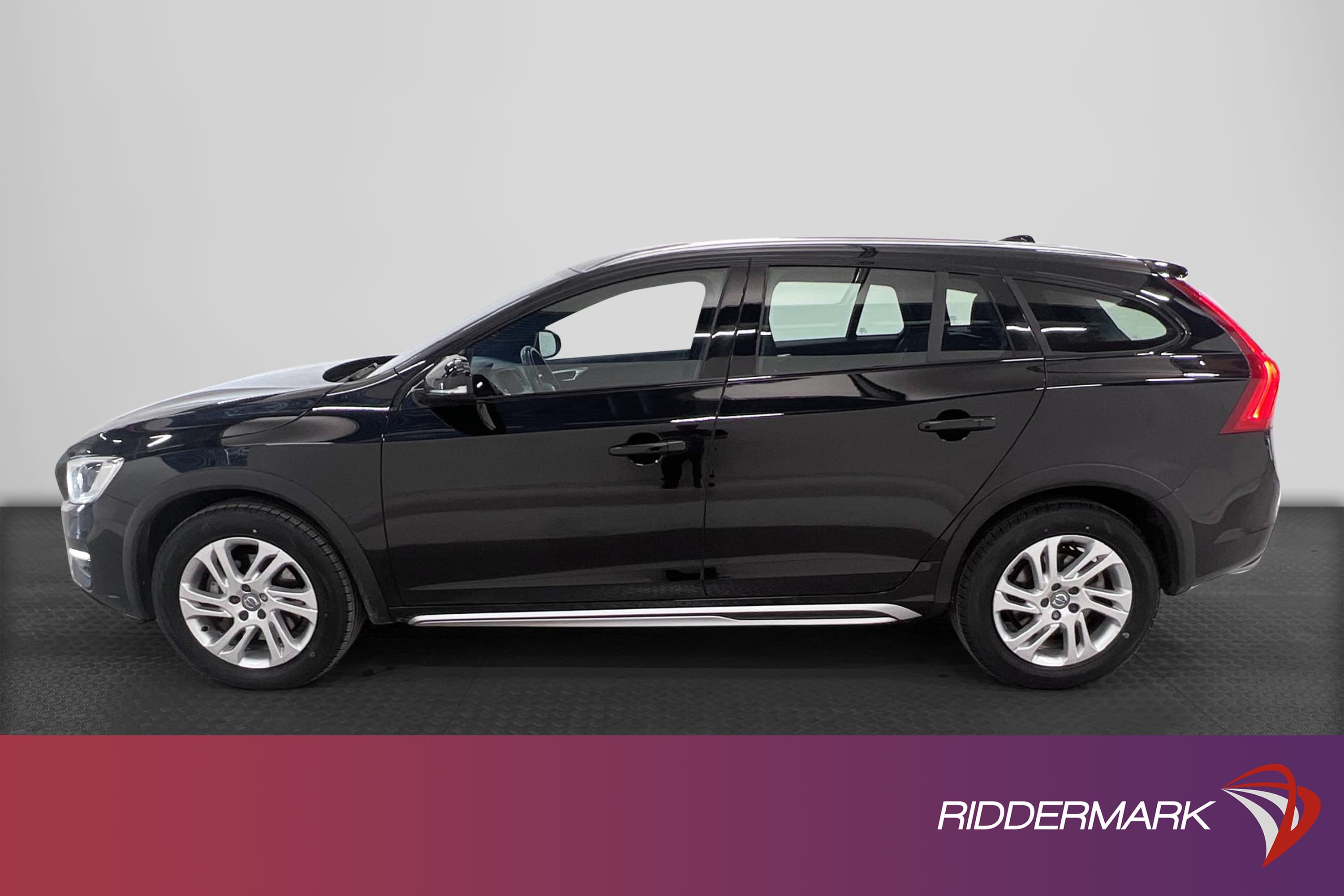 Volvo V60 Cross Country D4 AWD 190hk