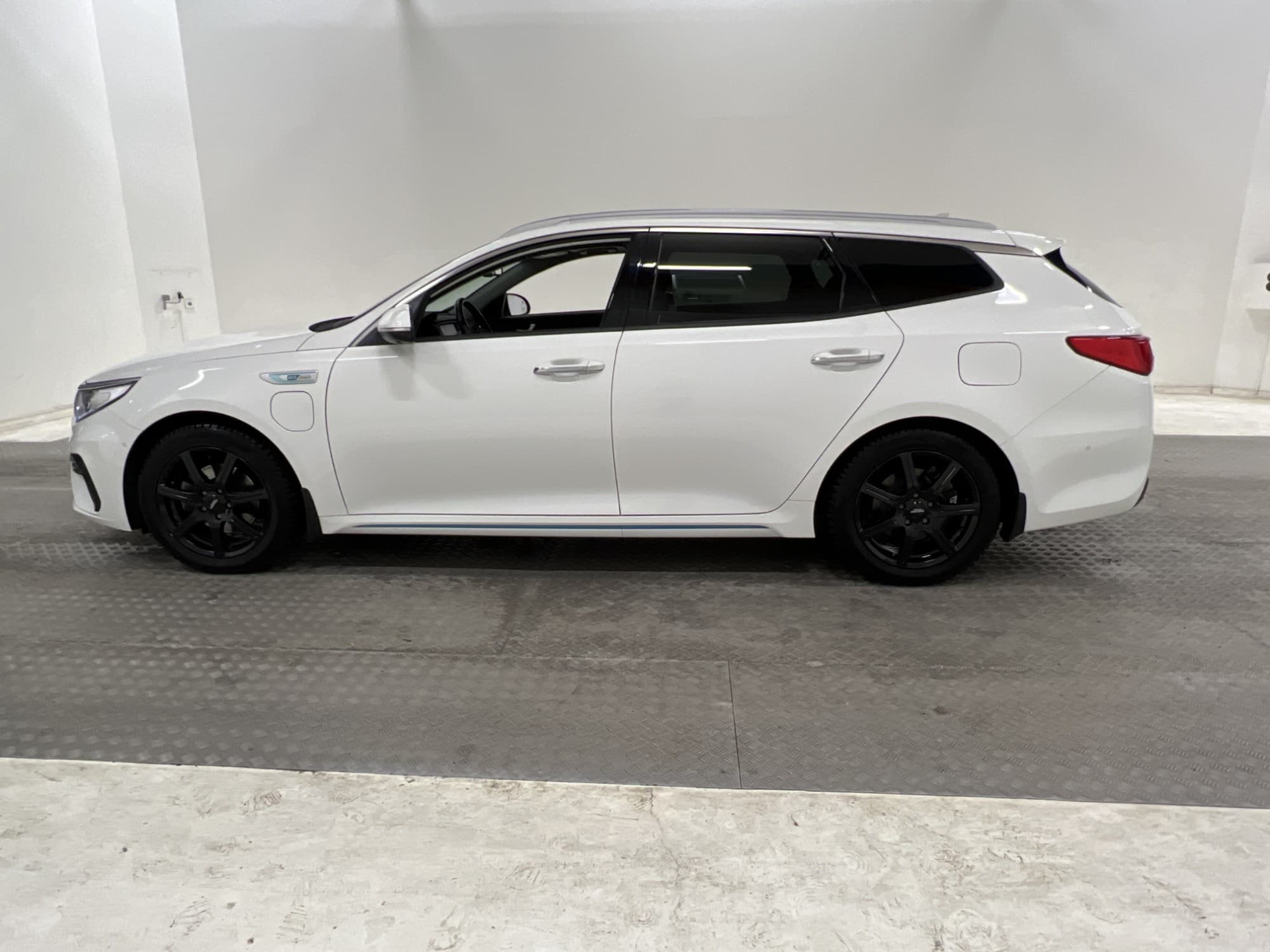 Kia Optima SW Plug-in 205hk