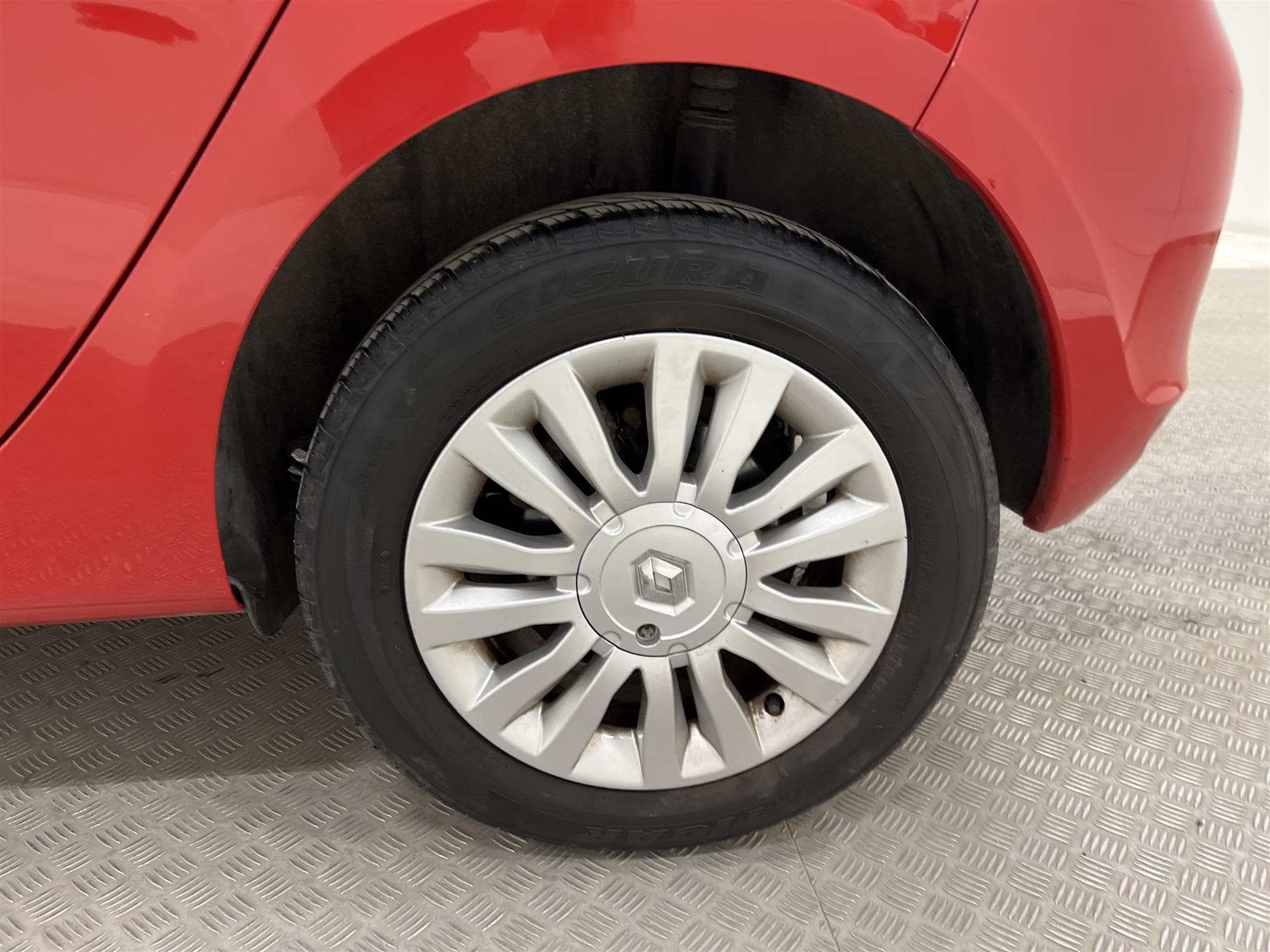 Renault Clio Halvkombi 1.6 112hk 2 Brukare Kamrem Bytt 