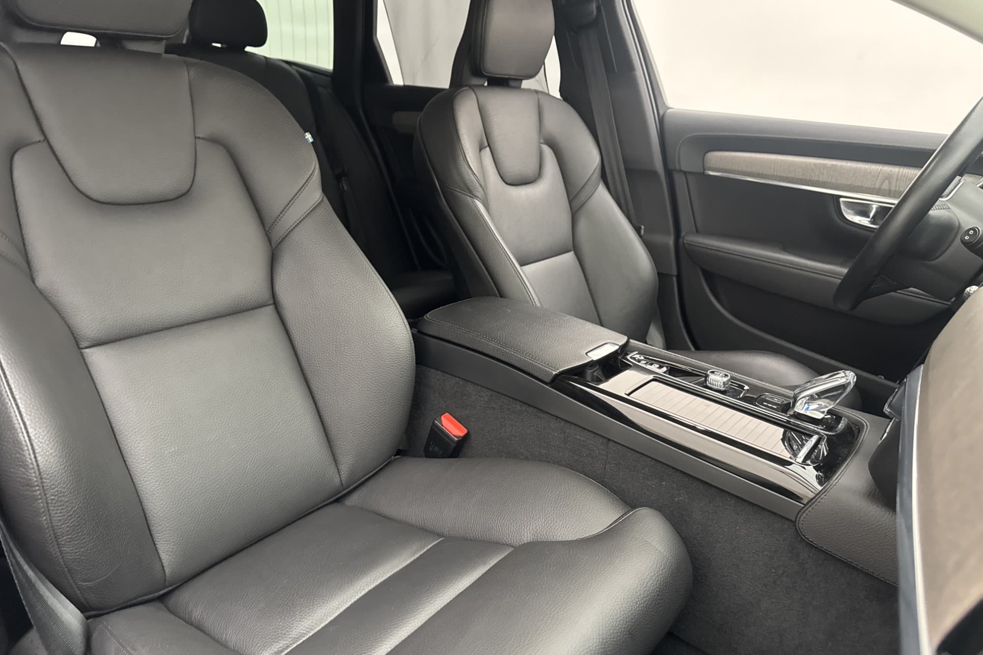 Volvo V90 Recharge T6 AWD LongRange Inscription Kamera Värm