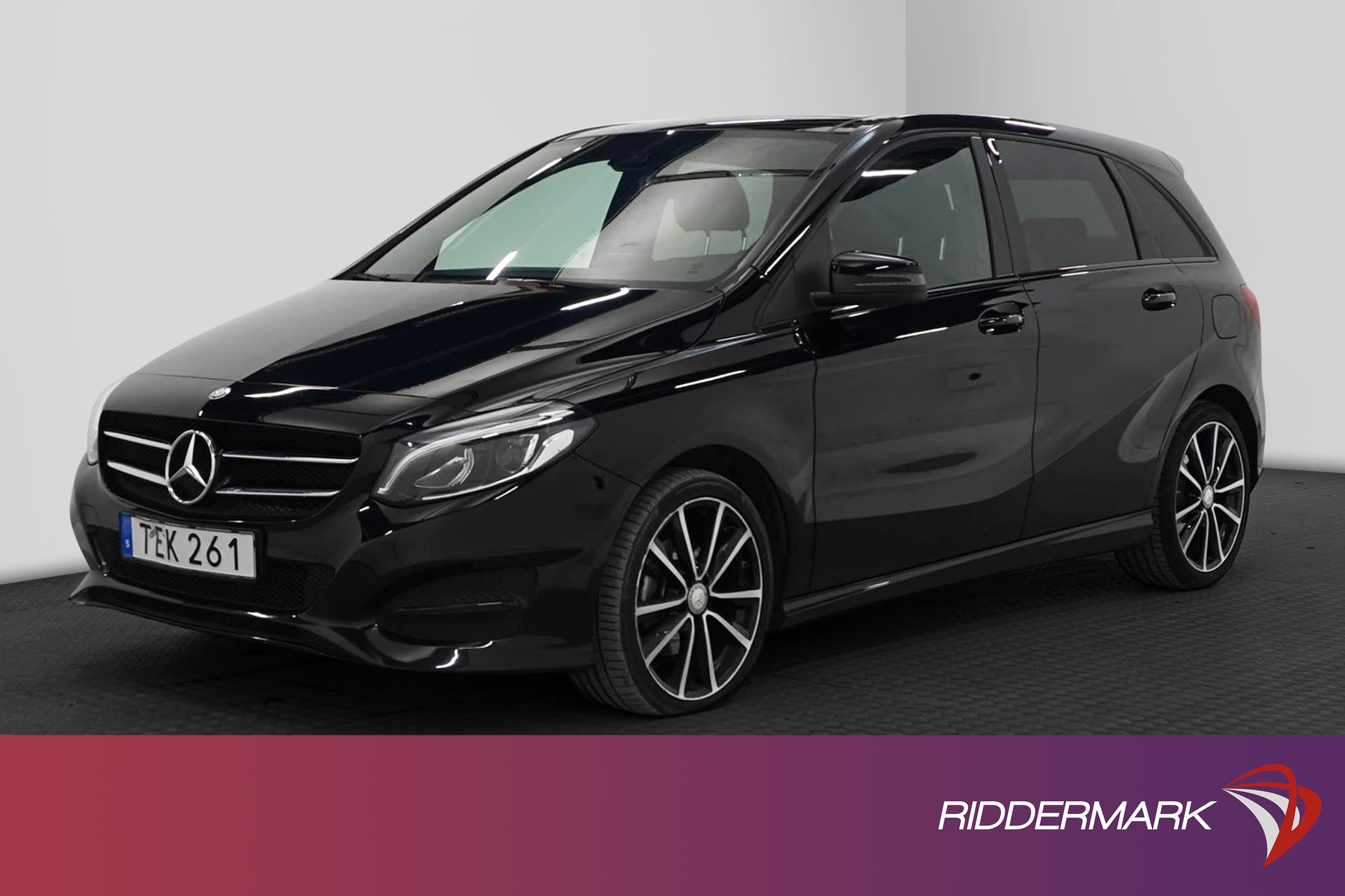 Mercedes-Benz B 180 122hk