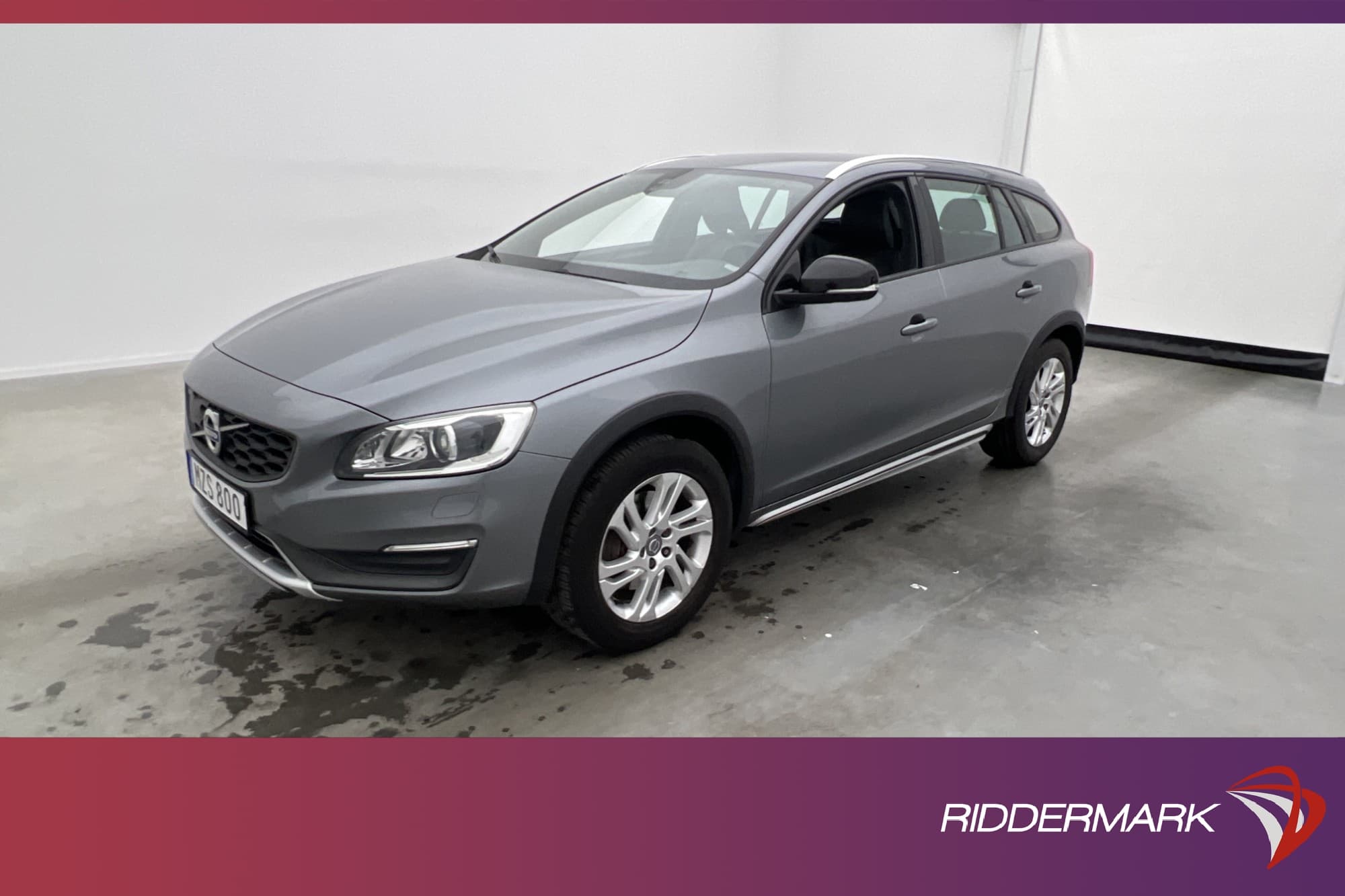Volvo V60 Cross Country D4