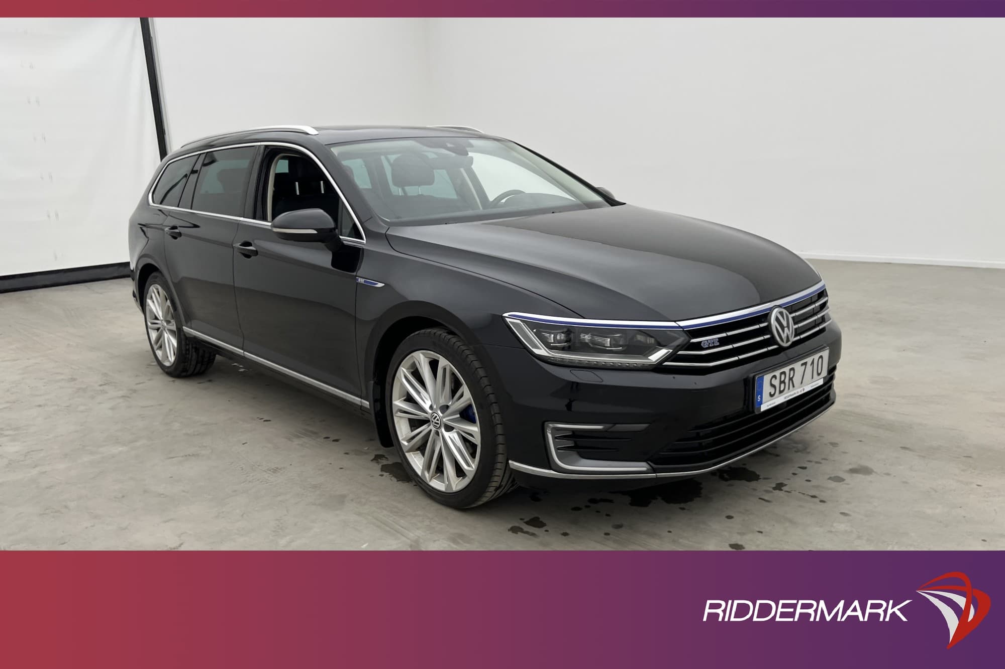 Volkswagen Passat GTE 218hk