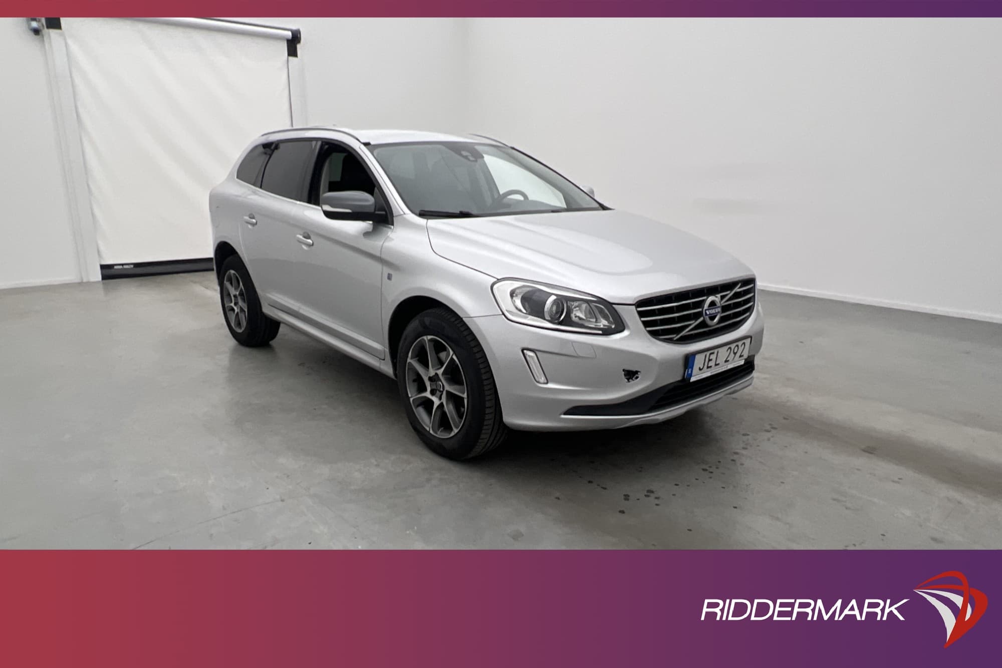 Volvo XC60 D4 AWD Ocean Race VOC Värm Navi Skinn Sensorer