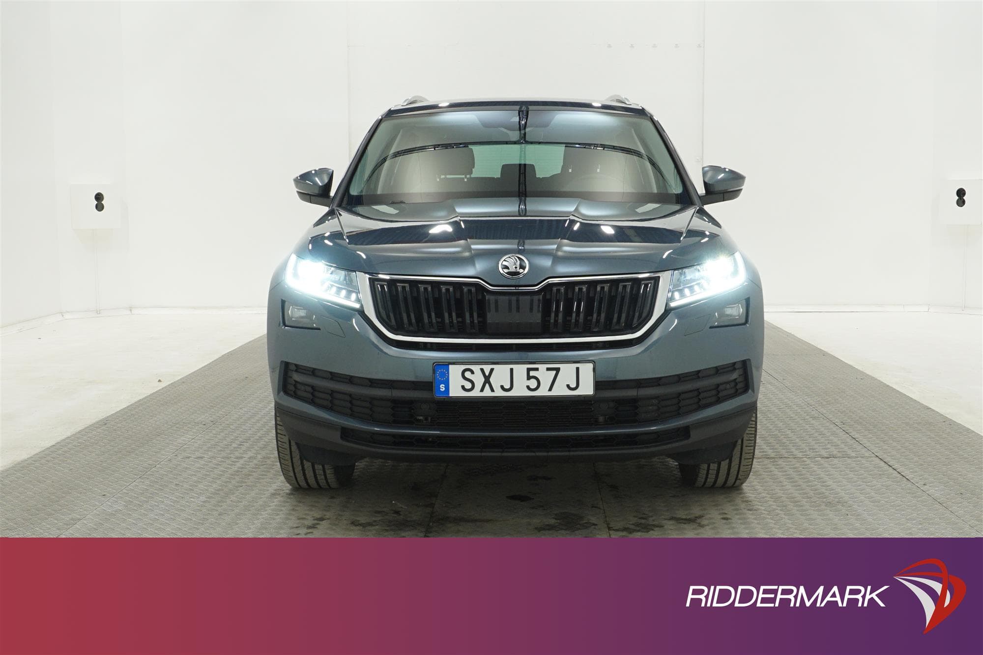 Skoda Kodiaq 2.0 TDI 4x4 Businessline Värmare Drag 7-sits