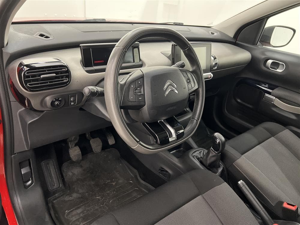 Citroën C4 Cactus PureTech 82hk Välserv PDC 1 bruk 0,46l/mil