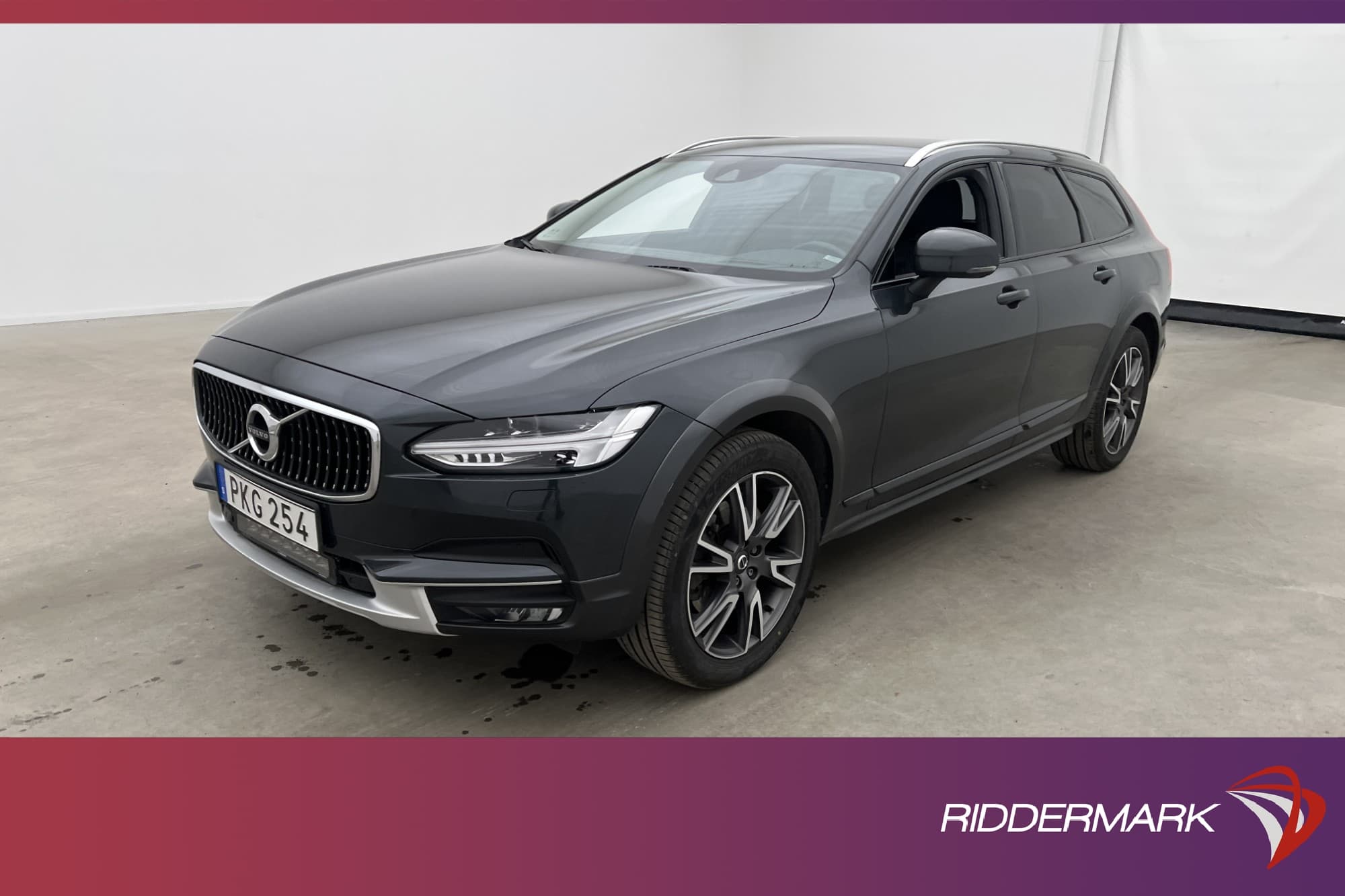 Volvo V90 Cross Country D5 AWD