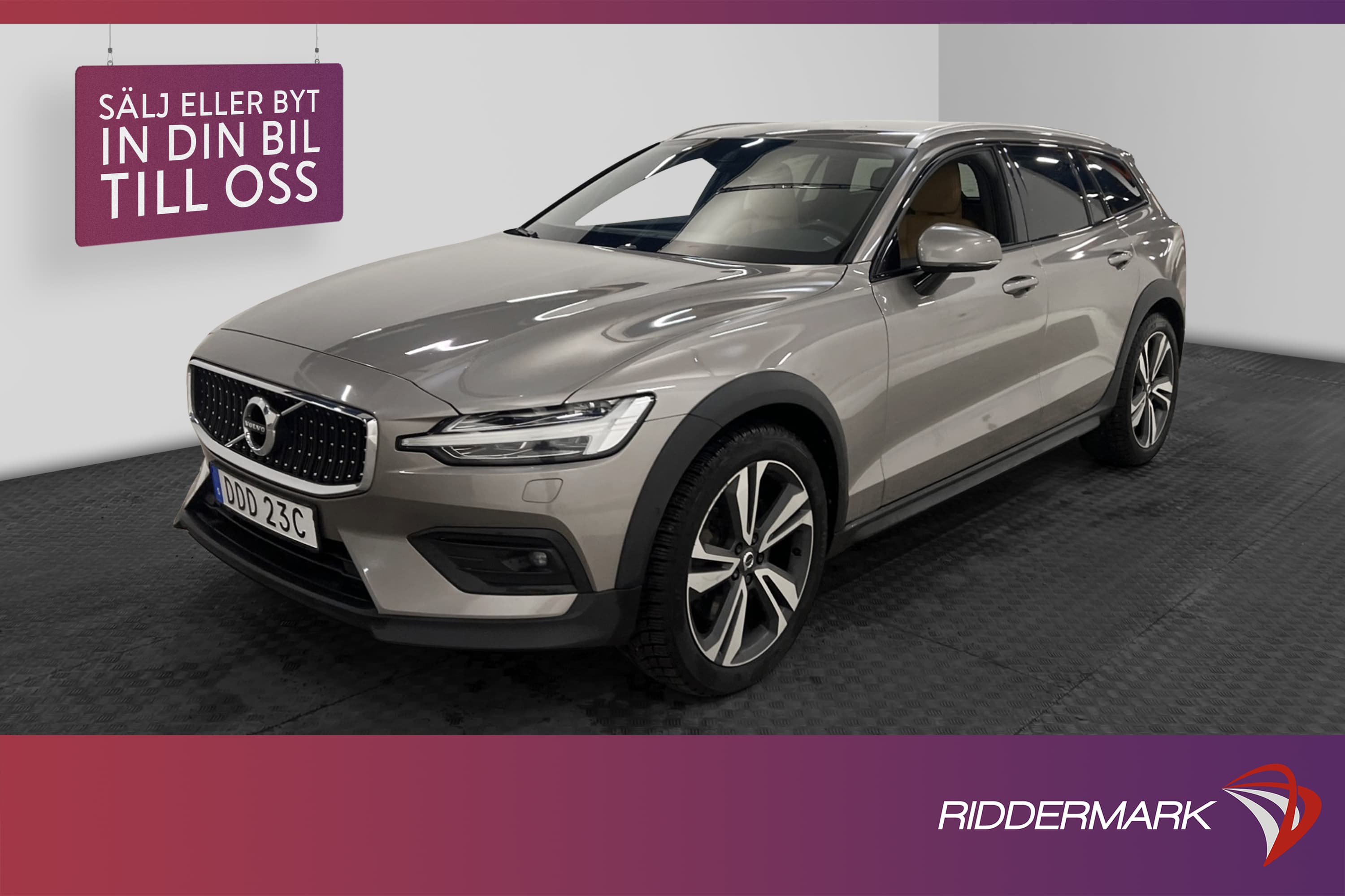 Volvo V60 Cross Country D4 AWD
