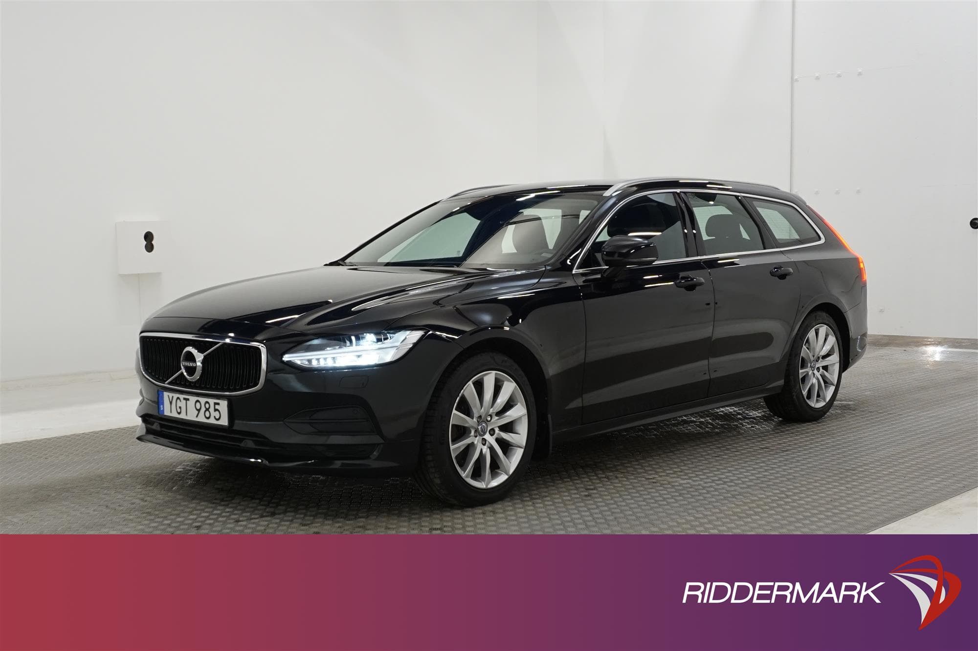 Volvo V90 T4 190hk