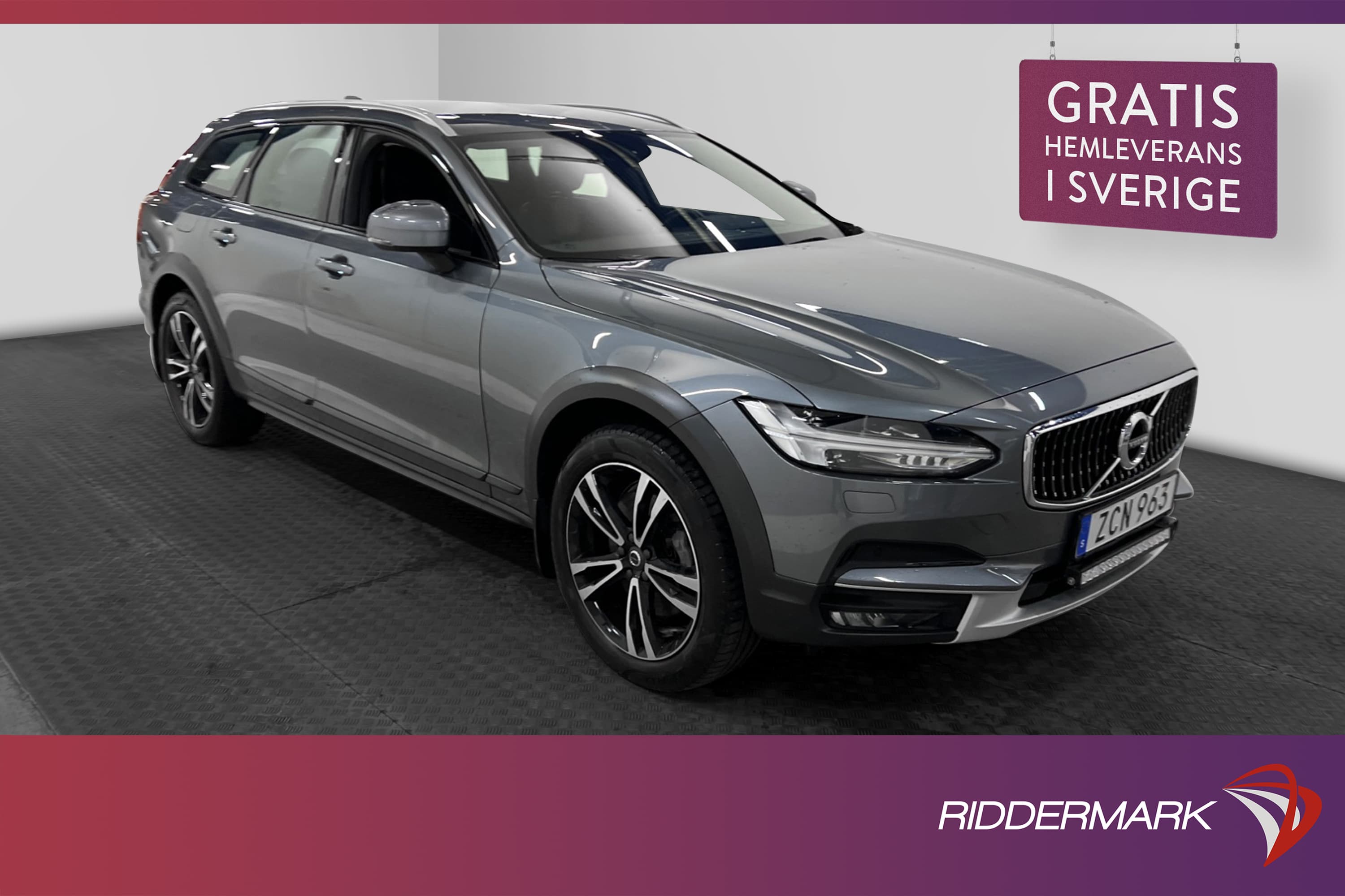 Volvo V90 Cross Country
