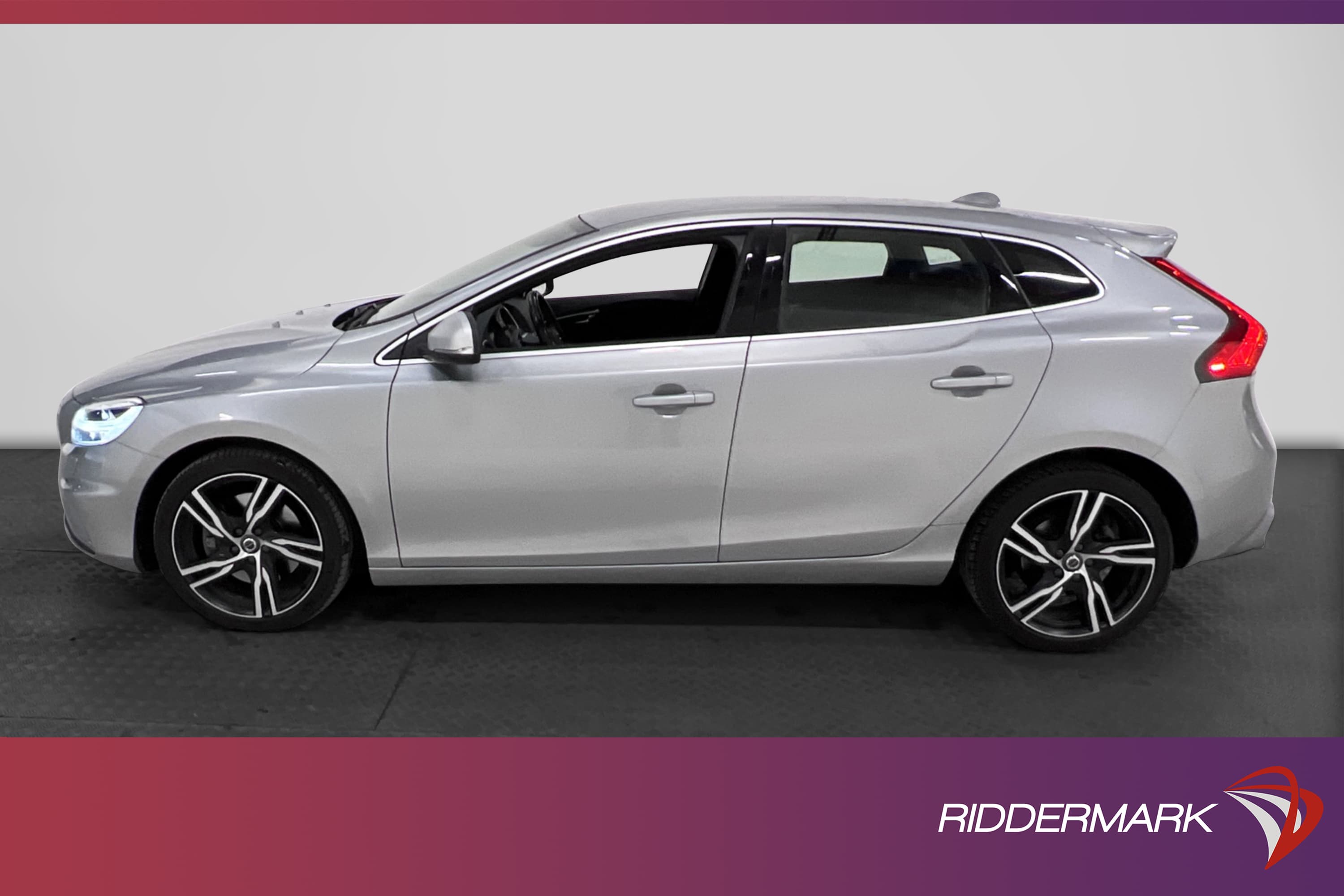 Volvo V40 T3 152hk