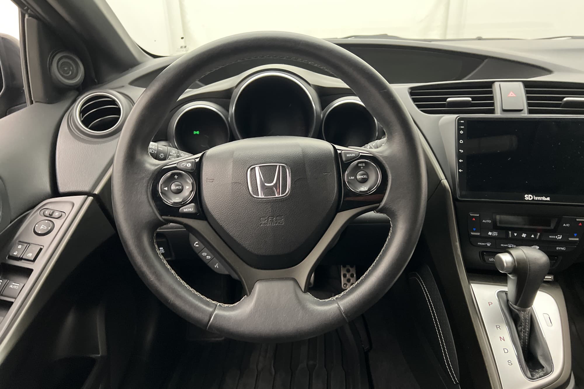 Honda Civic 1.8 i-VTEC Sport Värmare Kamera 2-Zons Bluetooth