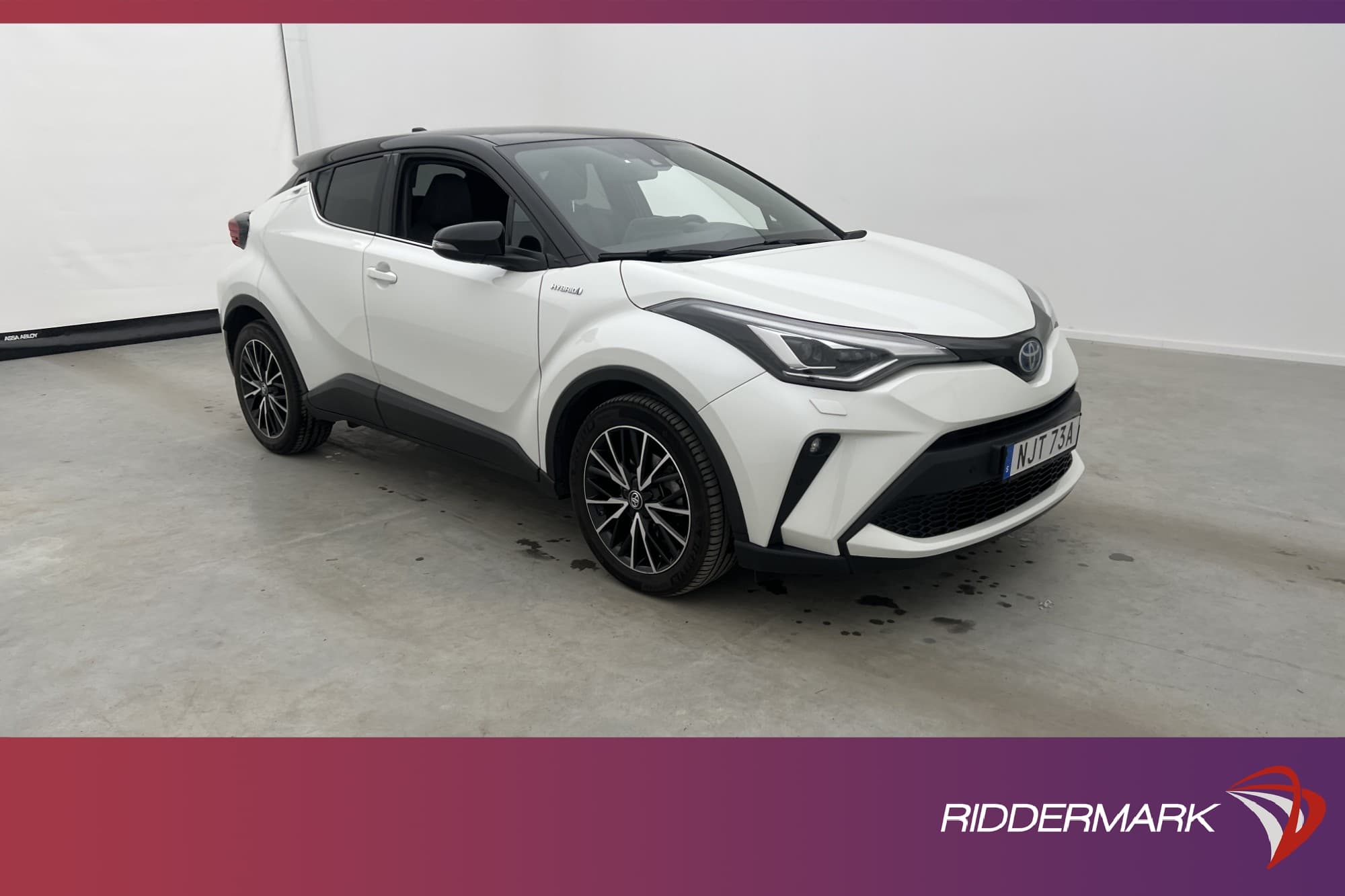 Toyota C-HR Hybrid CVT 184hk
