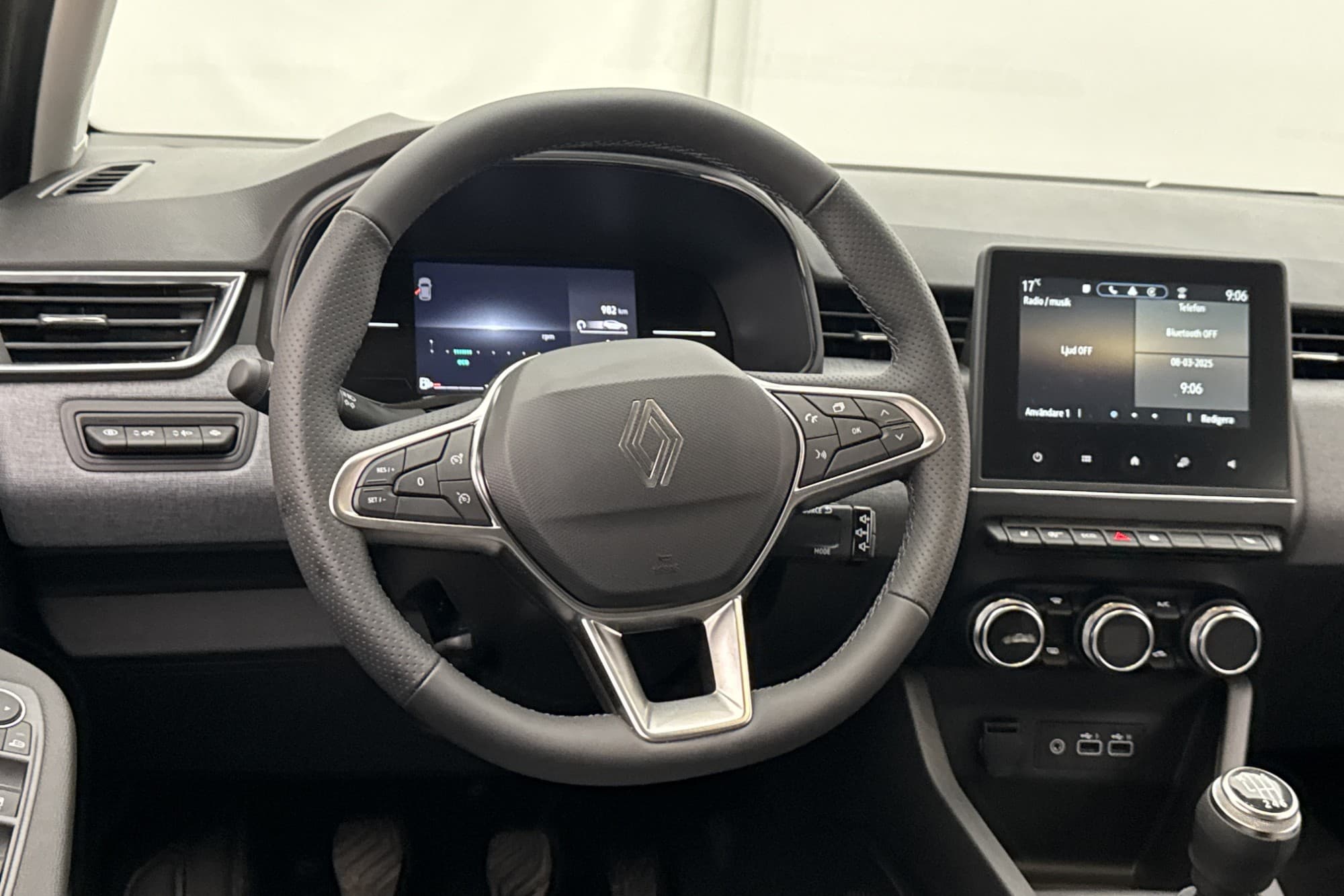 Renault Clio 1.0 TCe Evolution Sensorer CarPlay Rattvärme