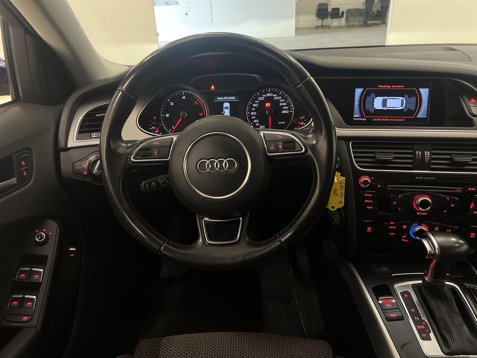 Audi A4 allroad quattro 2.0 TDI 190hk  Dragkrok PDC Nyservad