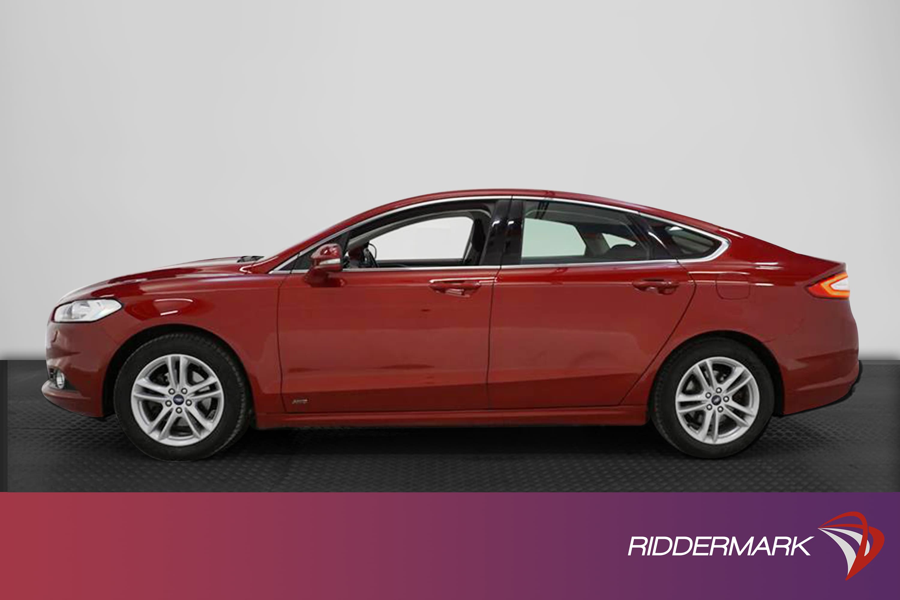 Ford Mondeo 2.0 TDCi AWD 180hk Navi Kamera Värmare 0,52l/mil