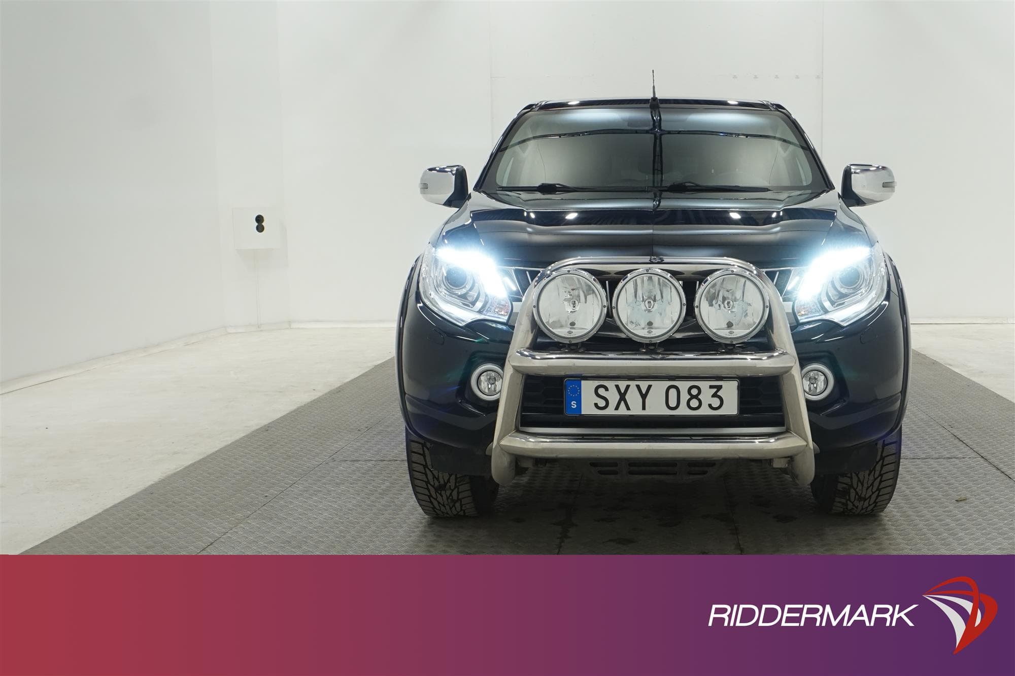 Mitsubishi L200 2.4 Automat 4WD 181hk Navi Dragkrok