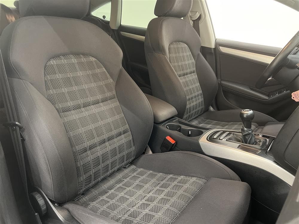 Audi A5 2.0 TDI Sportback Q 190hk Alpine Edit S Line Välserv