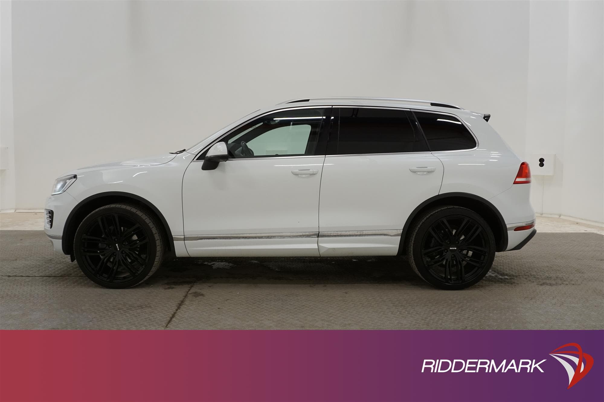 Volkswagen Touareg 4M 262hk
