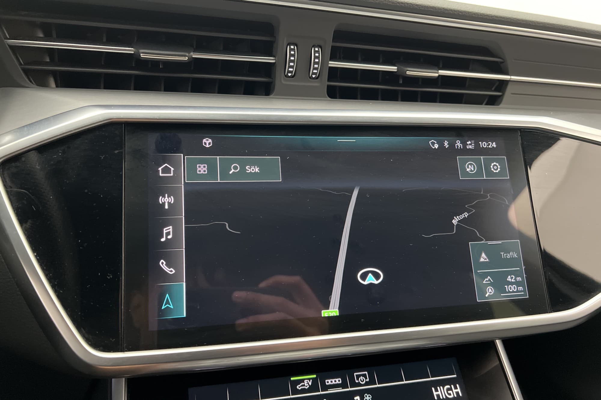 Audi A6 55 TFSI e Quattro S-Line Cockpit Sensorer Navi Drag