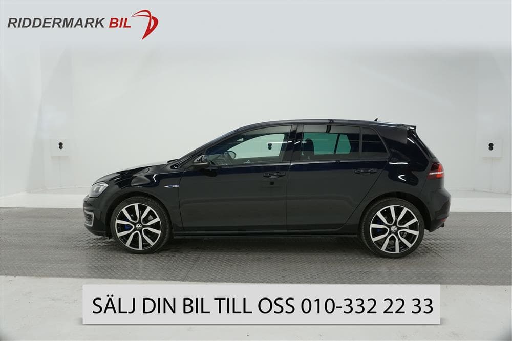 Volkswagen Golf GTE 204hk