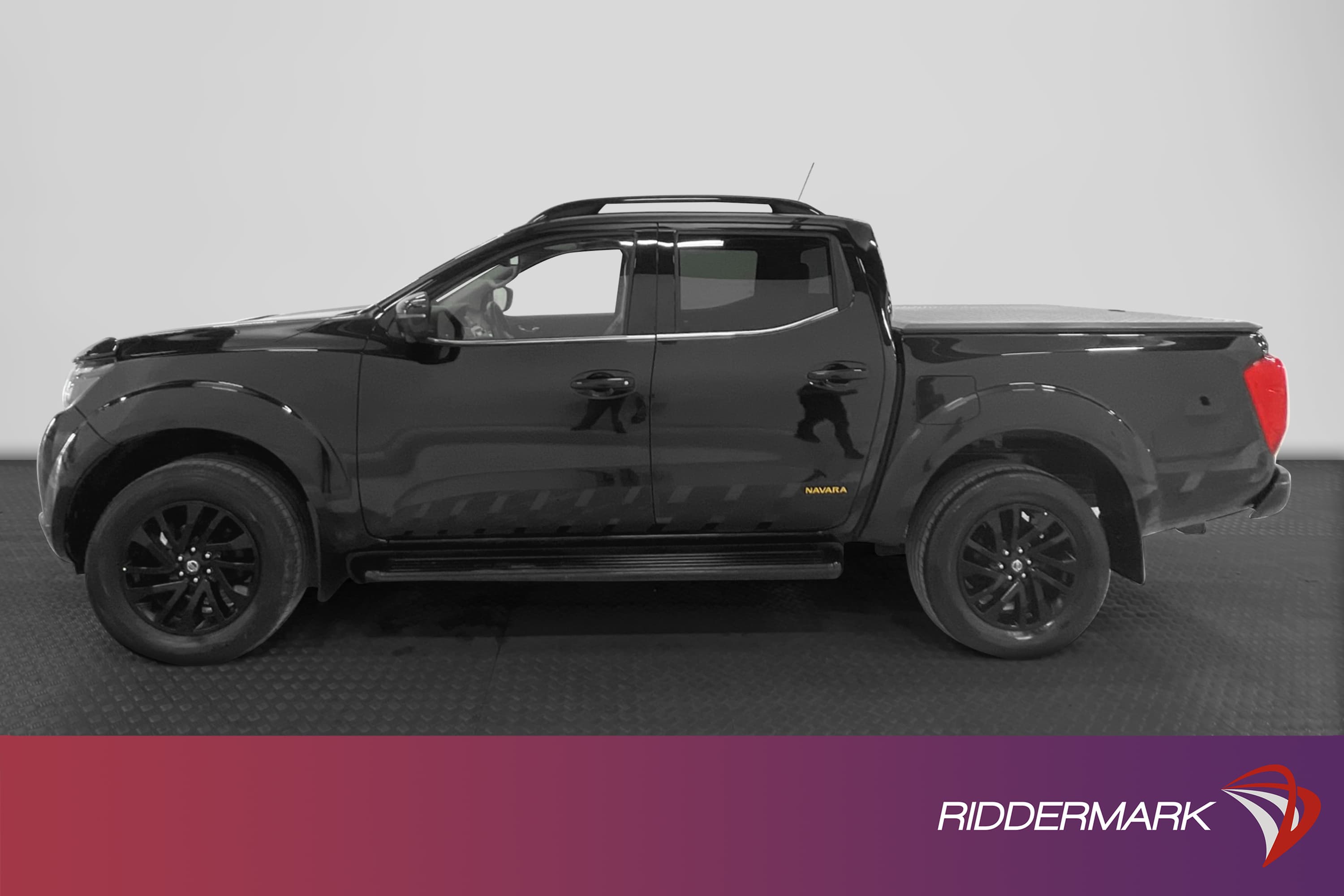 Nissan Navara 2.3 Automat N-Guard Drag Värmare Moms 