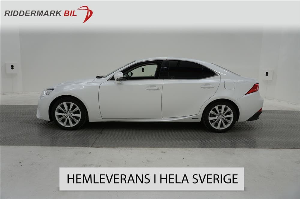 Lexus IS 300h 181hk
