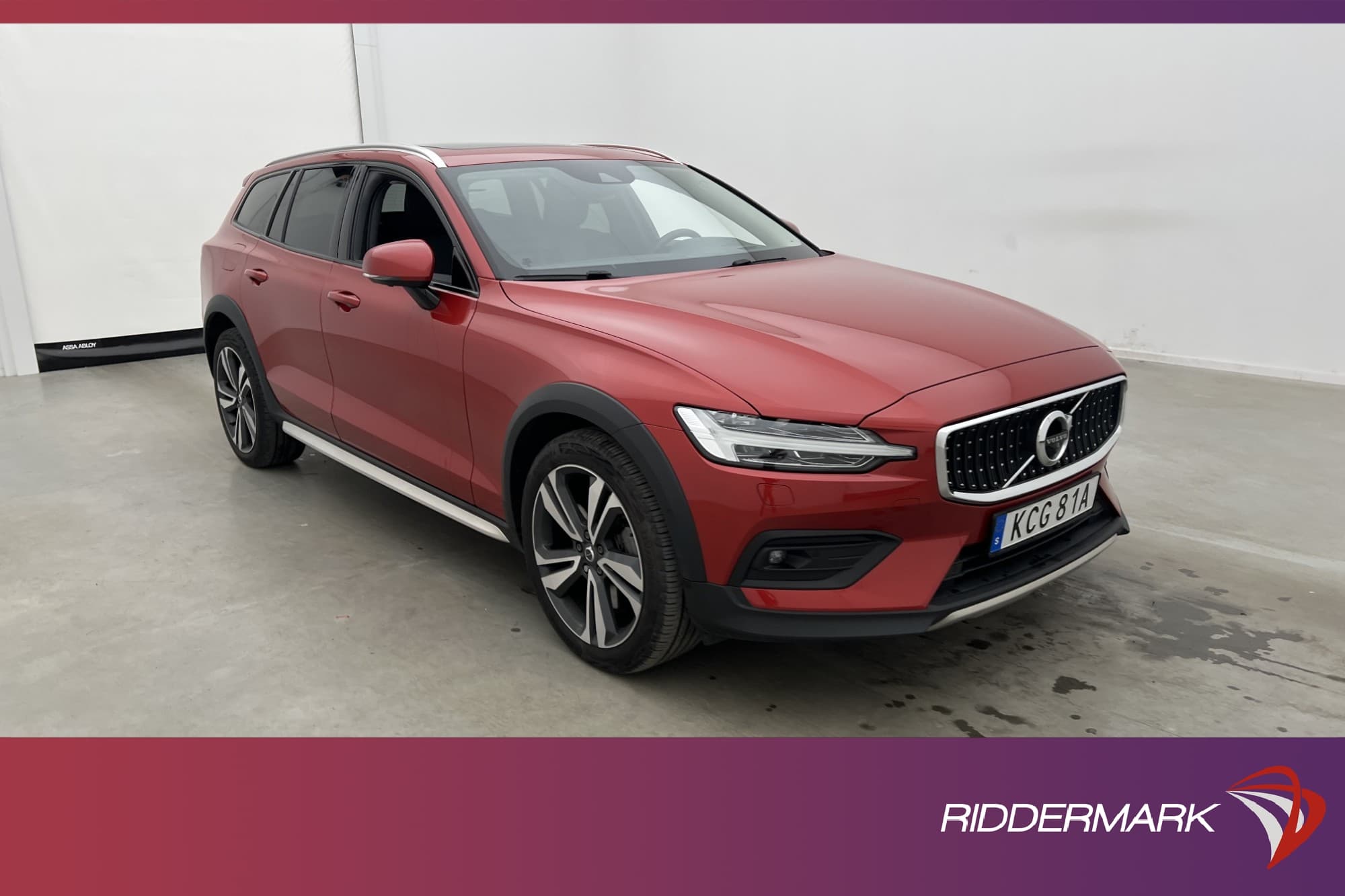 Volvo V60 Cross Country B5 AWD