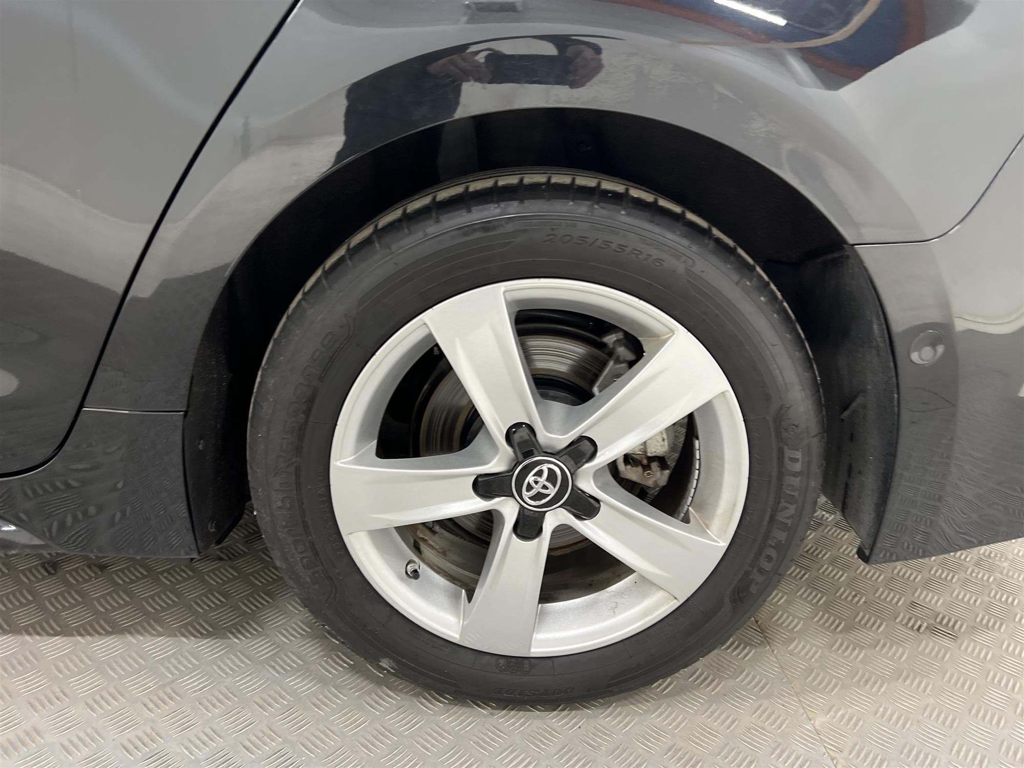 Toyota Corolla Hybrid 184hk  Executive M-Värm Drag Navi