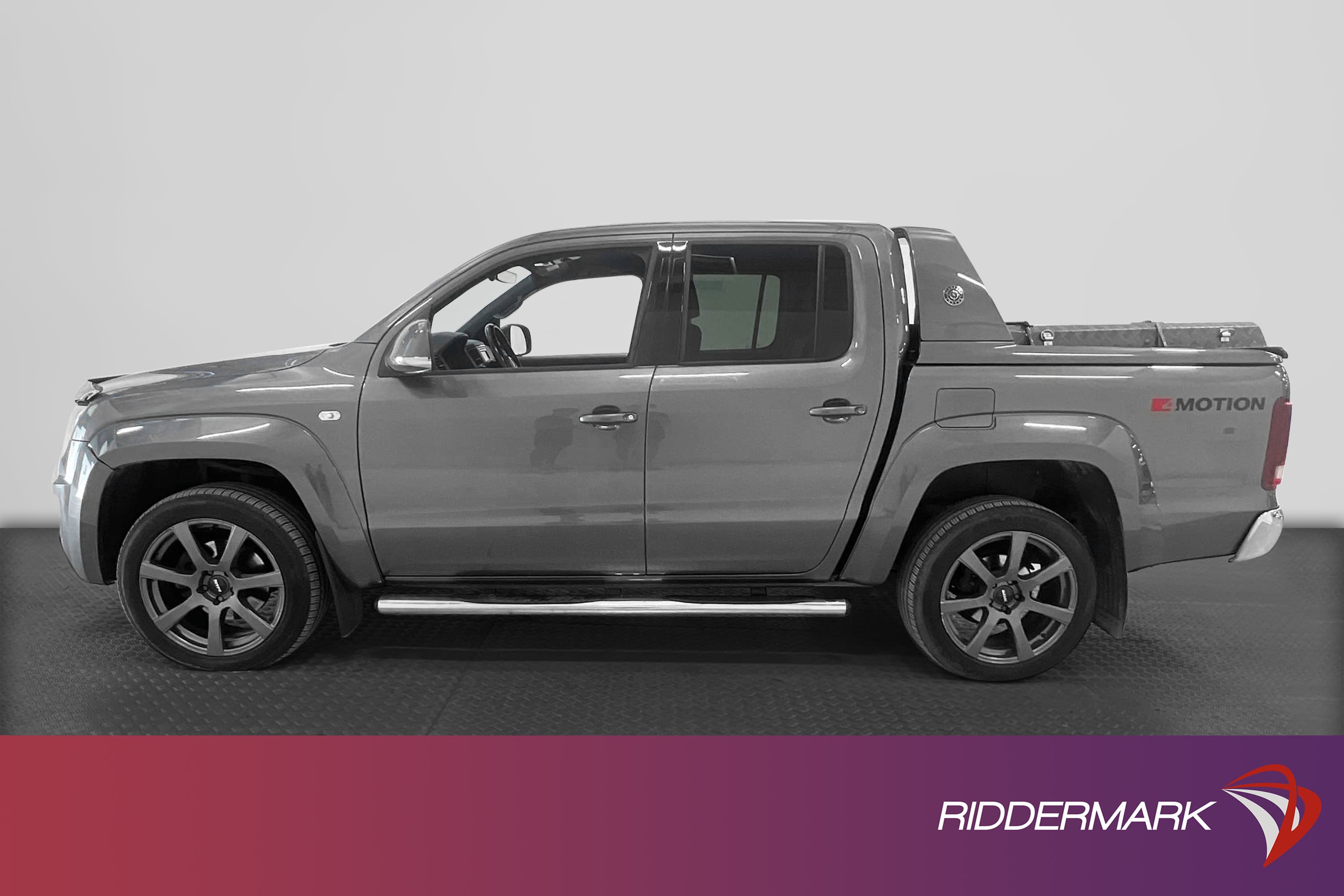 Volkswagen Amarok Aventura Automat 258hk Värmare Drag Moms
