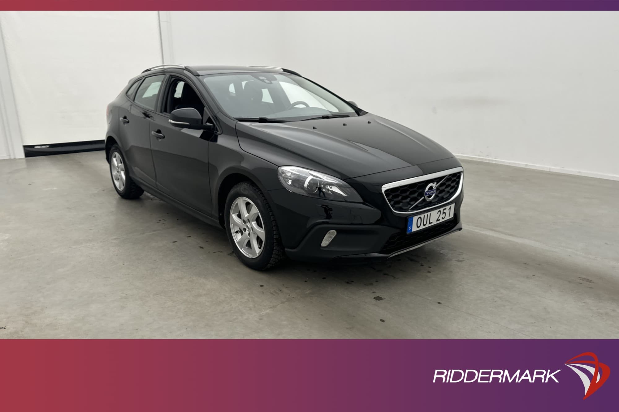 Volvo V40 Cross Country D2 Momentum D-Värmare Drag 6822Mil