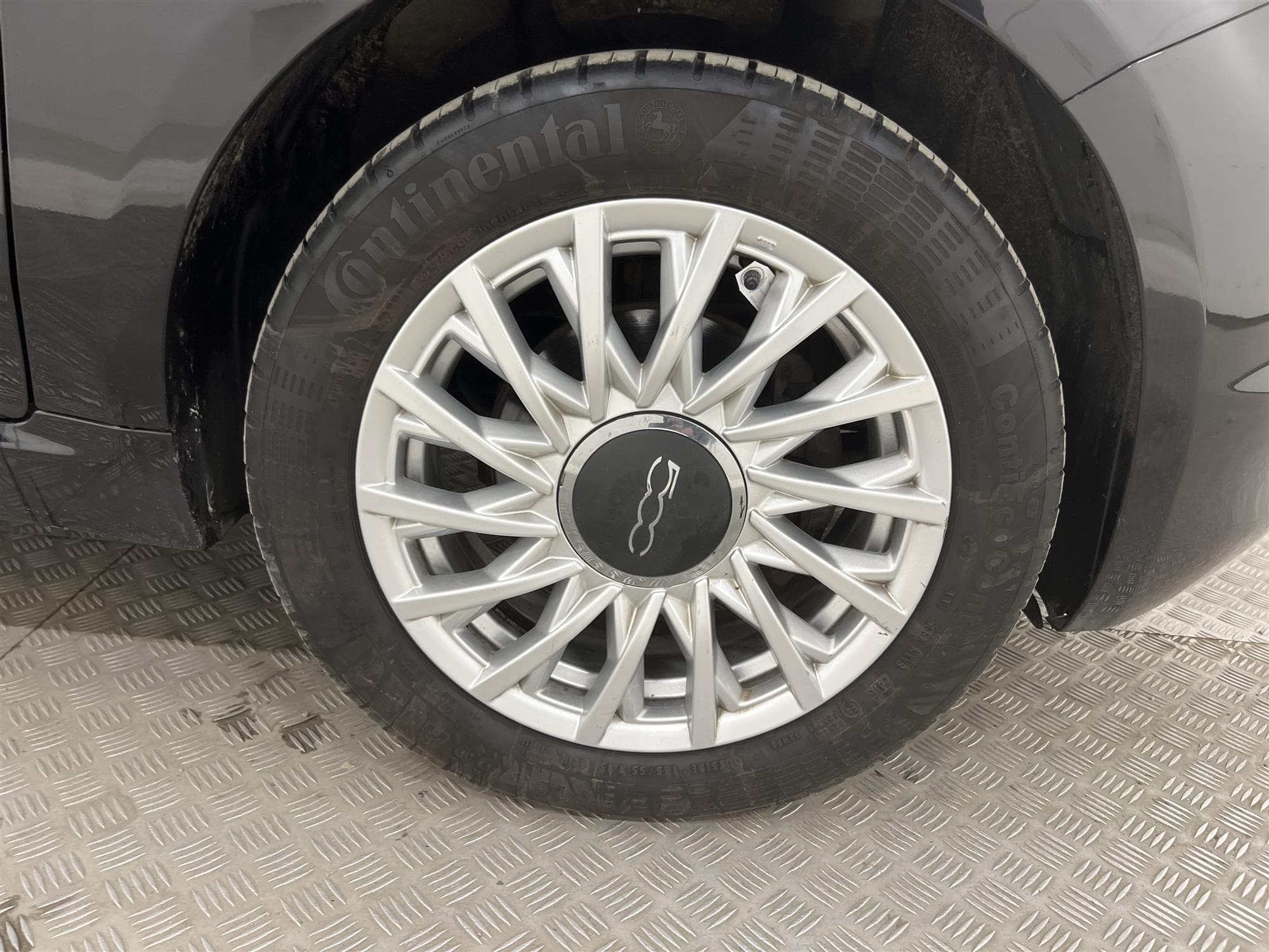 Fiat 500 1.2 69hk Lounge Taklucka Låg Skatt 0,49L/mil