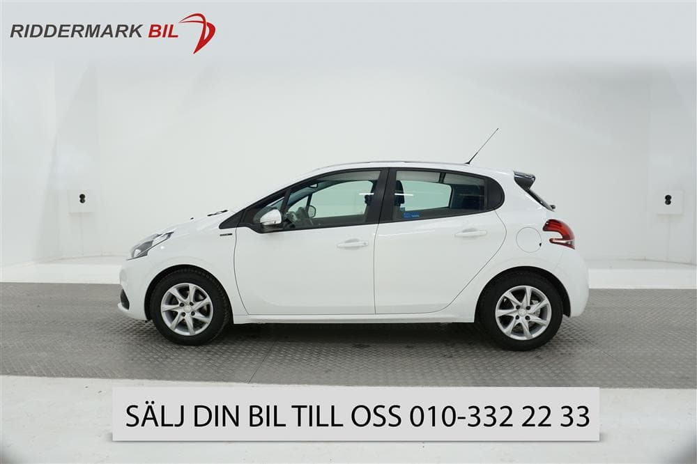 Peugeot 208 PureTech 82hk