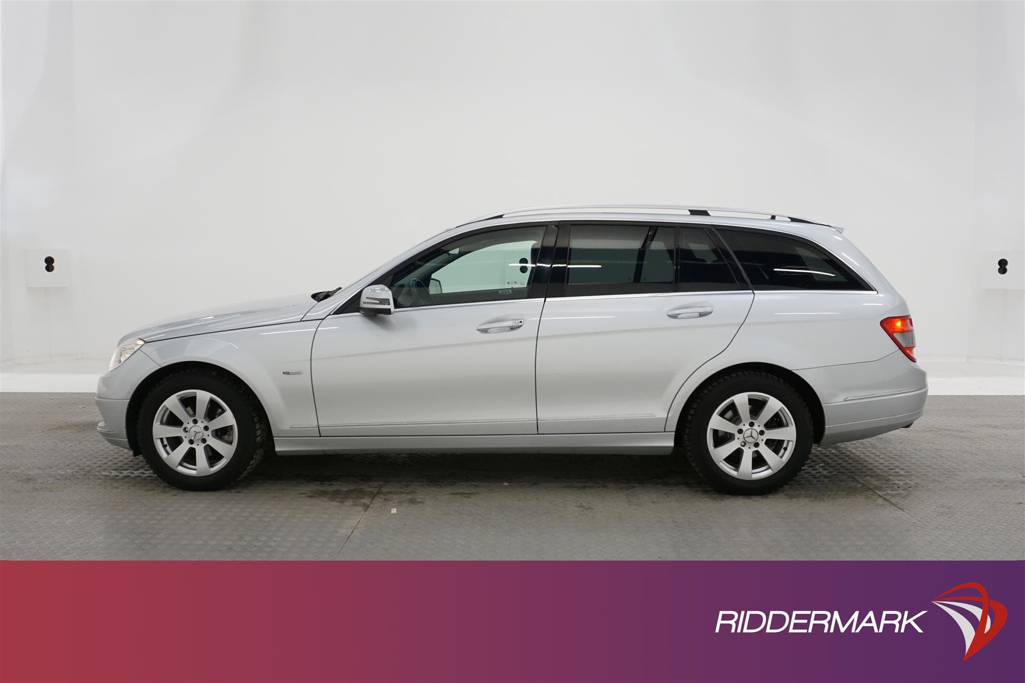 Mercedes-Benz C 180 T Komp 156hk