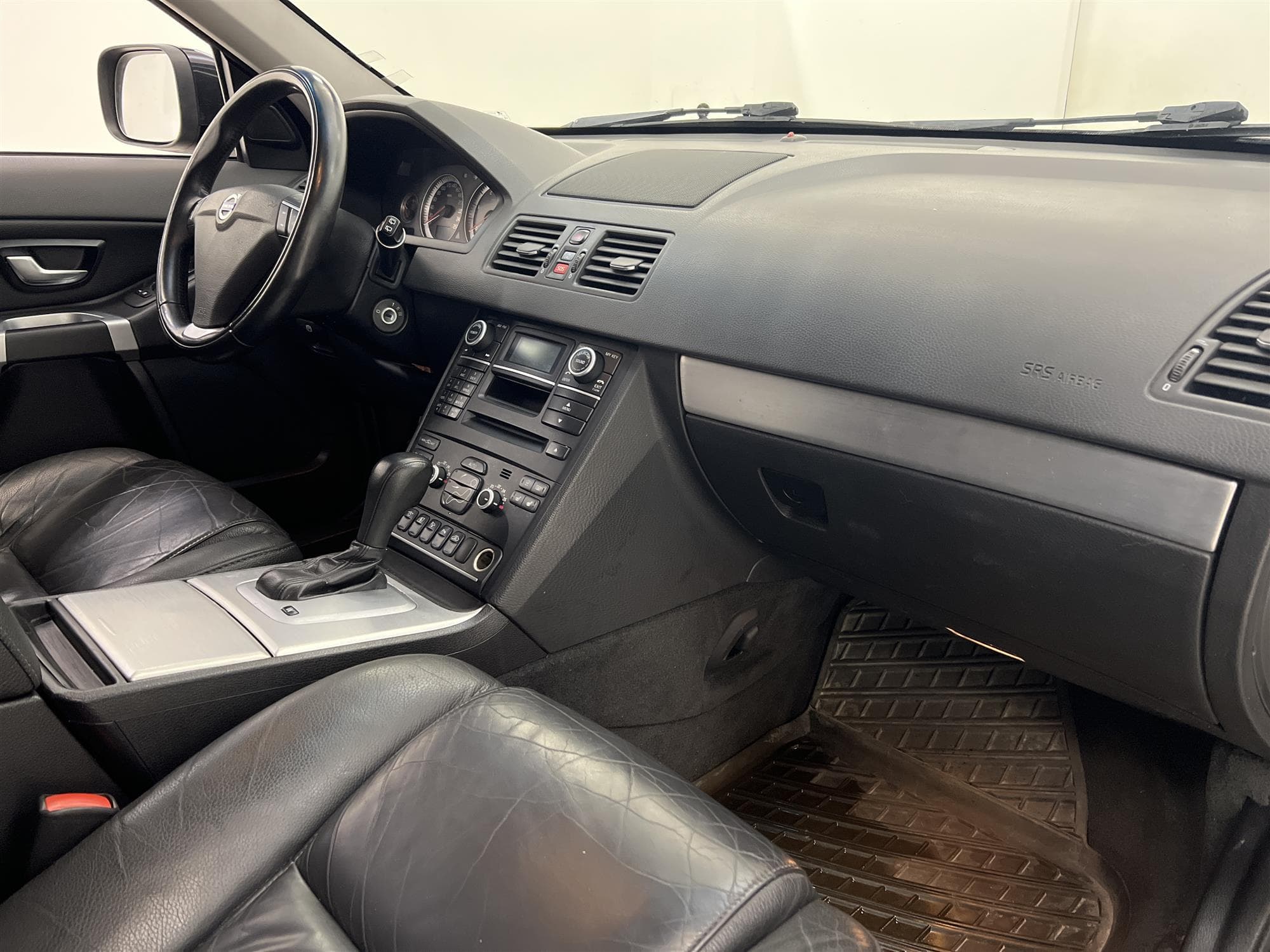 Volvo XC90 D4 163hk 7 Sits Drag Skinn Elstolar Välservad