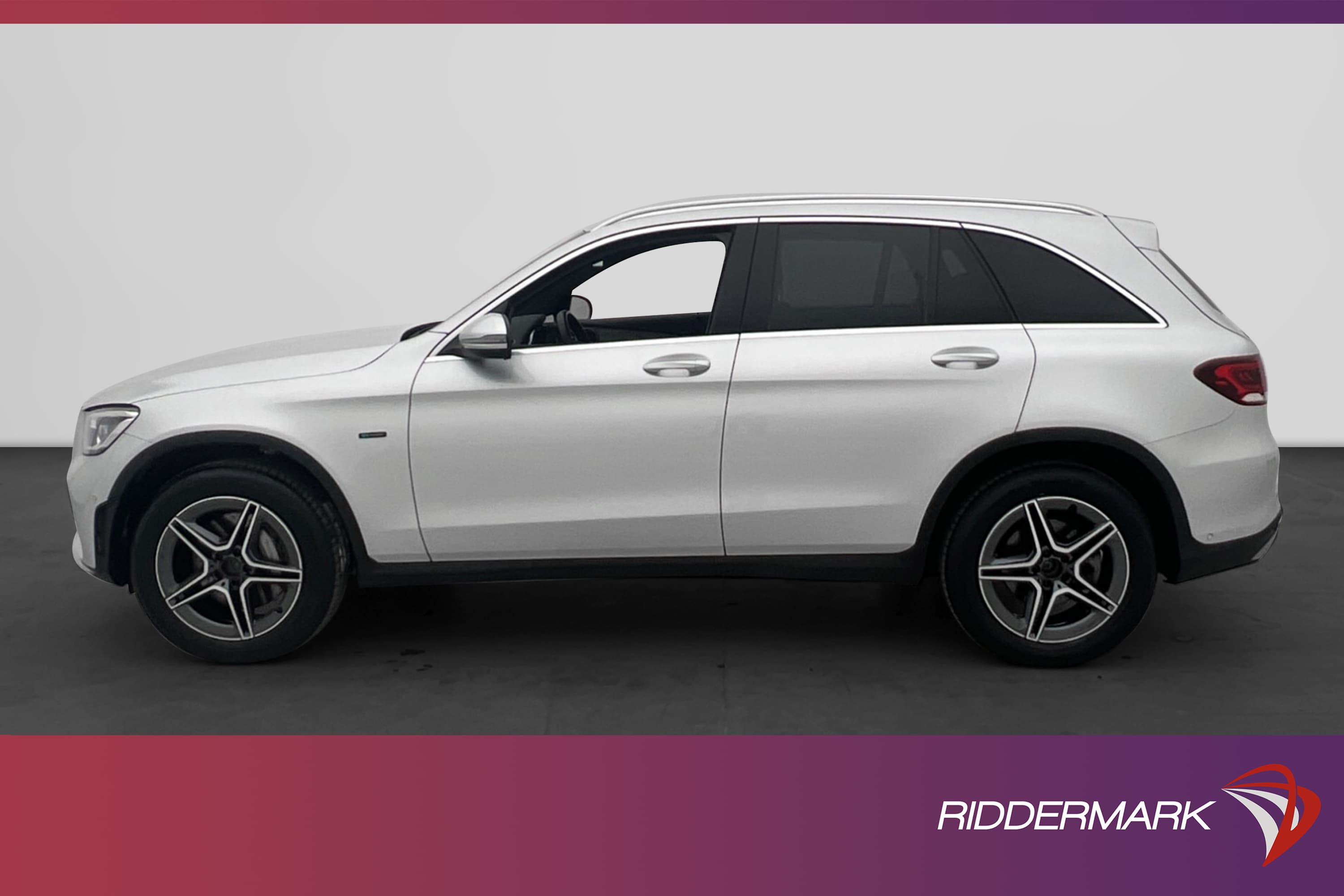 Mercedes-Benz GLC 300 e 4M 320hk