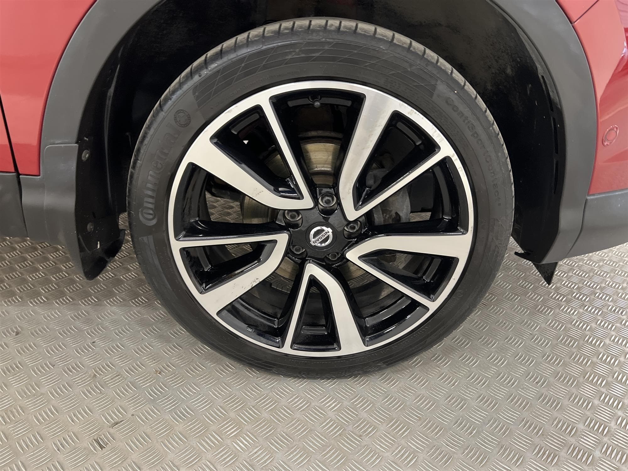 Nissan Qashqai 1.2 115hk 2 Brukare M&K-Värm Pano 360 Navi 