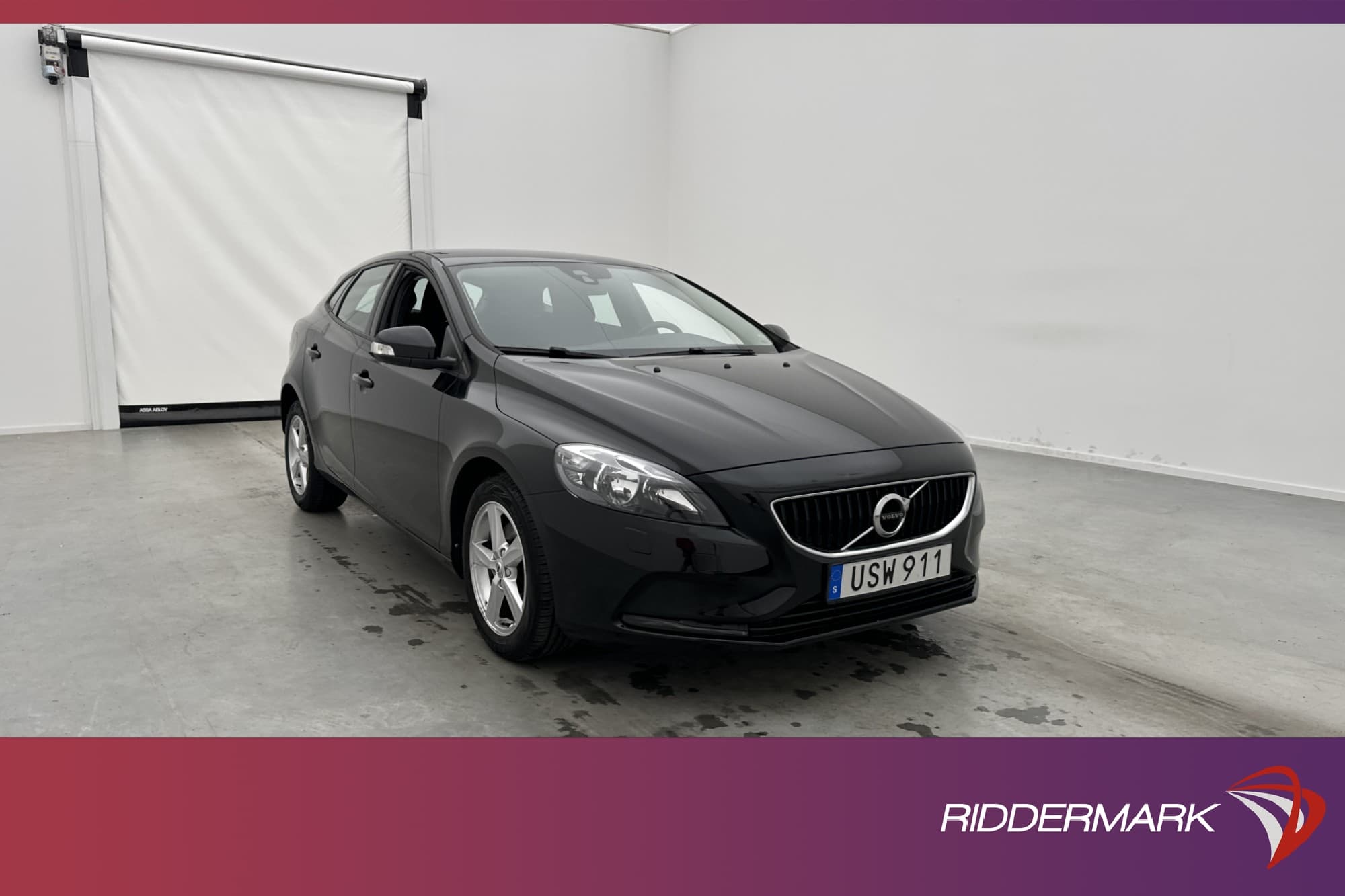 Volvo V40 T2 122hk