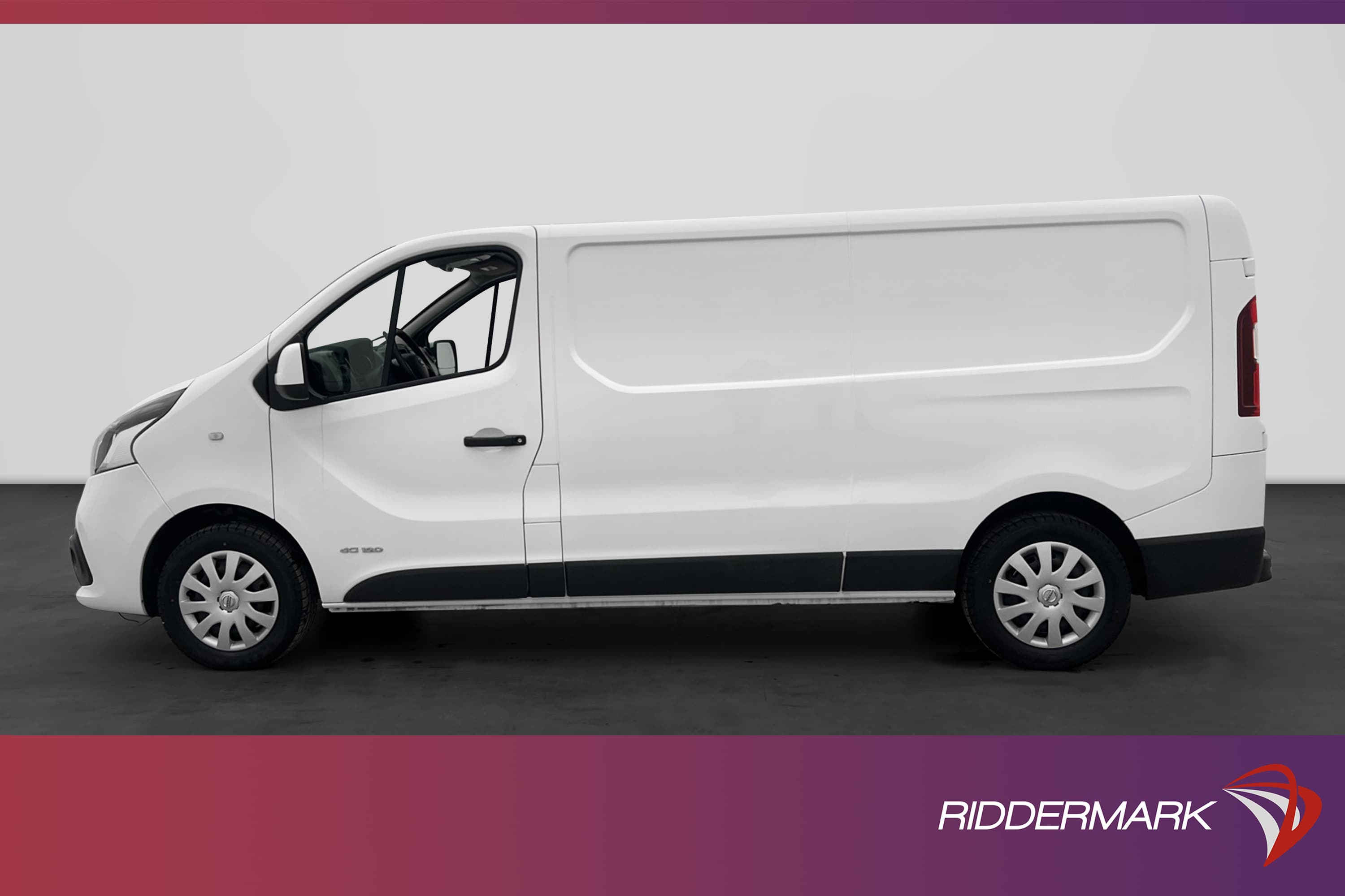 Nissan NV300