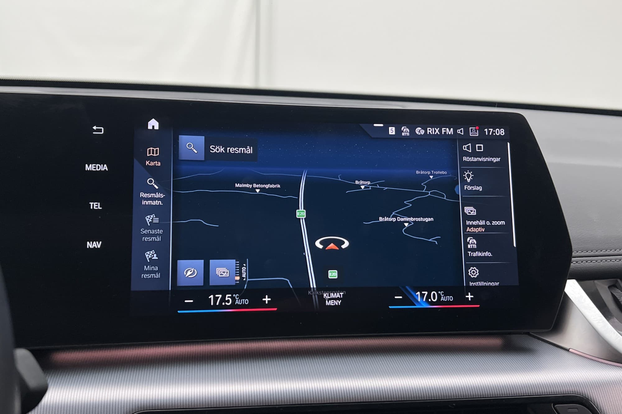 BMW X1 xDrive25e 245hk X-Line Kamera Navi Skinn CarPlay