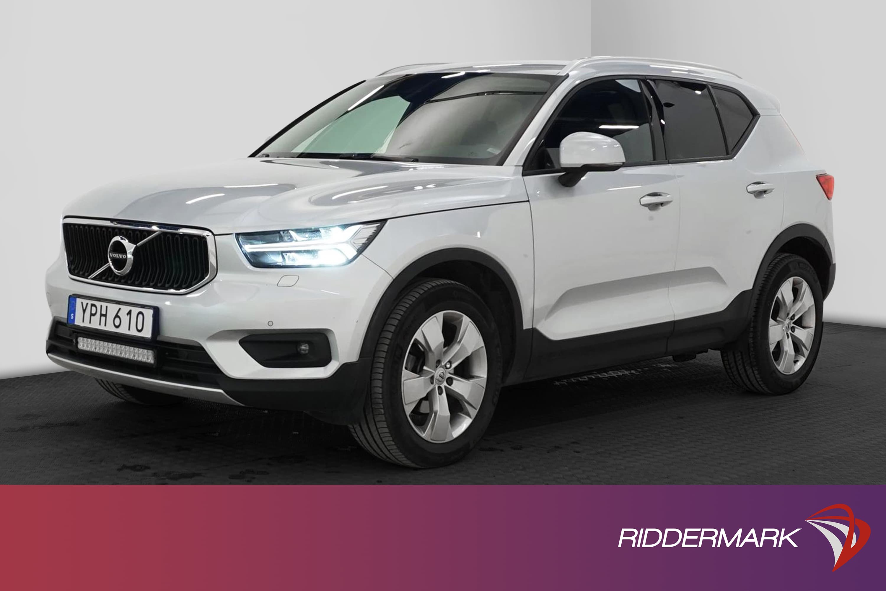 Volvo XC40 D3 150hk Momentum VOC Värmare Kamera Skinn Naviexteriör