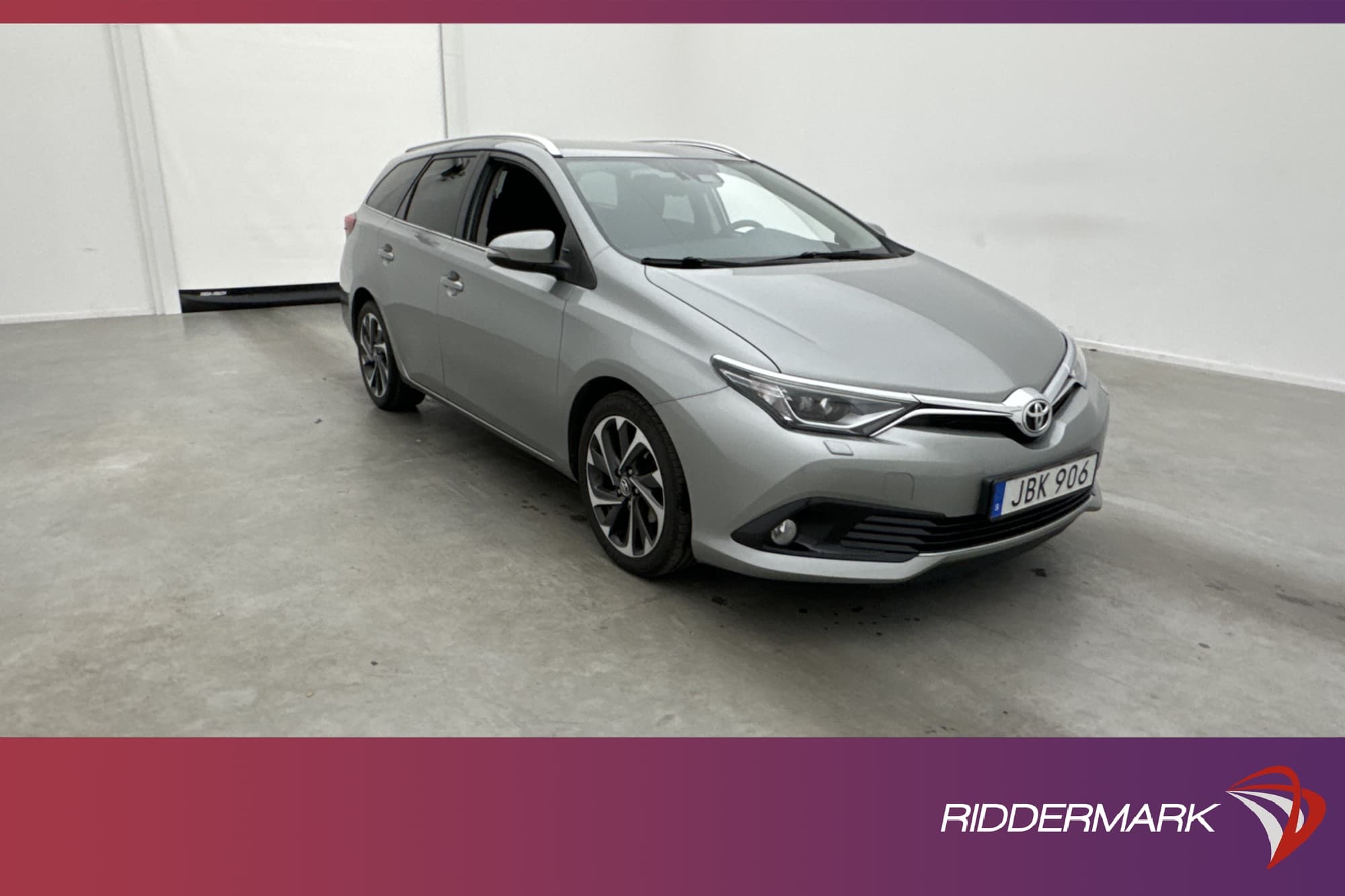 Toyota Auris Touring Sports