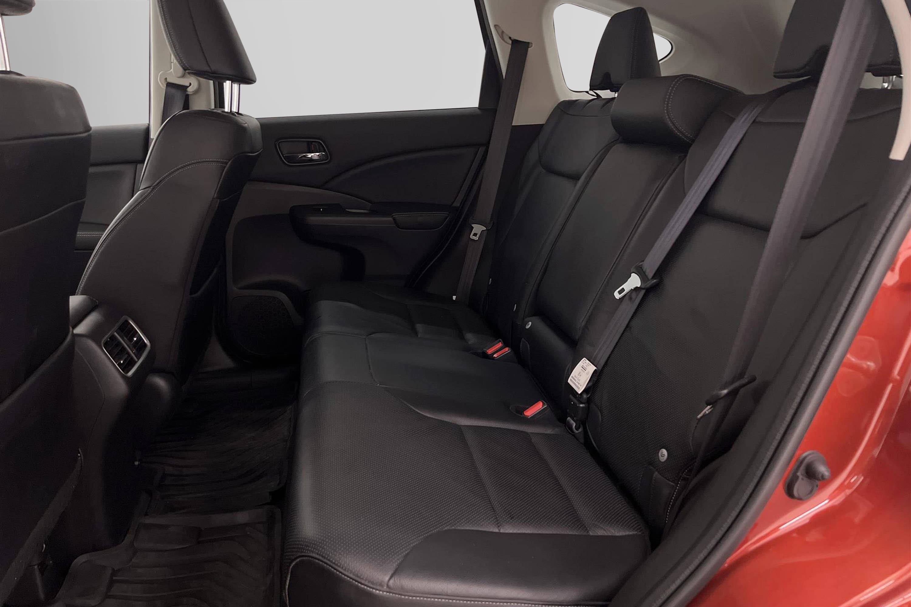 Honda CR-V 2.0 4WD 155hk Navi M&K-Värm B-Kam Drag Nyservad