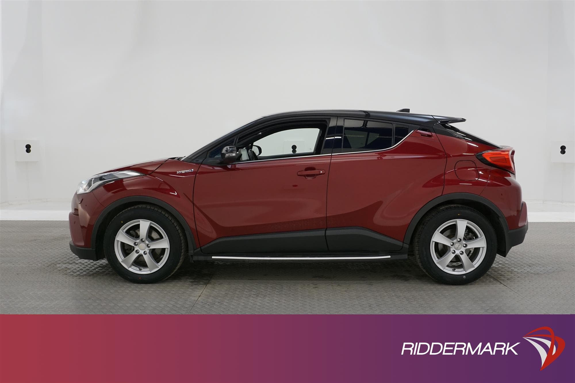 Toyota C-HR Hybrid CVT 122hk Executive