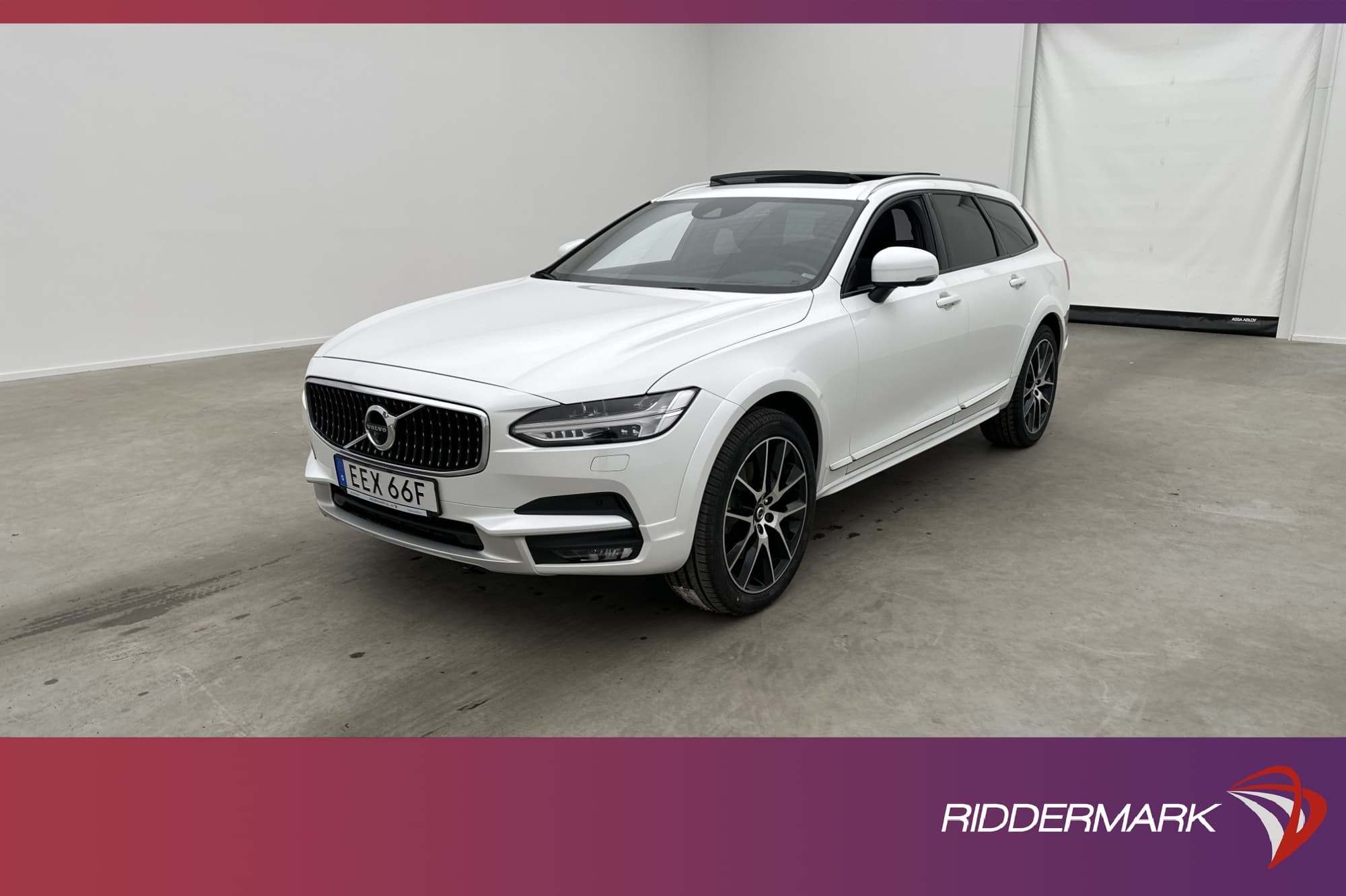 Volvo V90 Cross Country D4 AWD 200hk