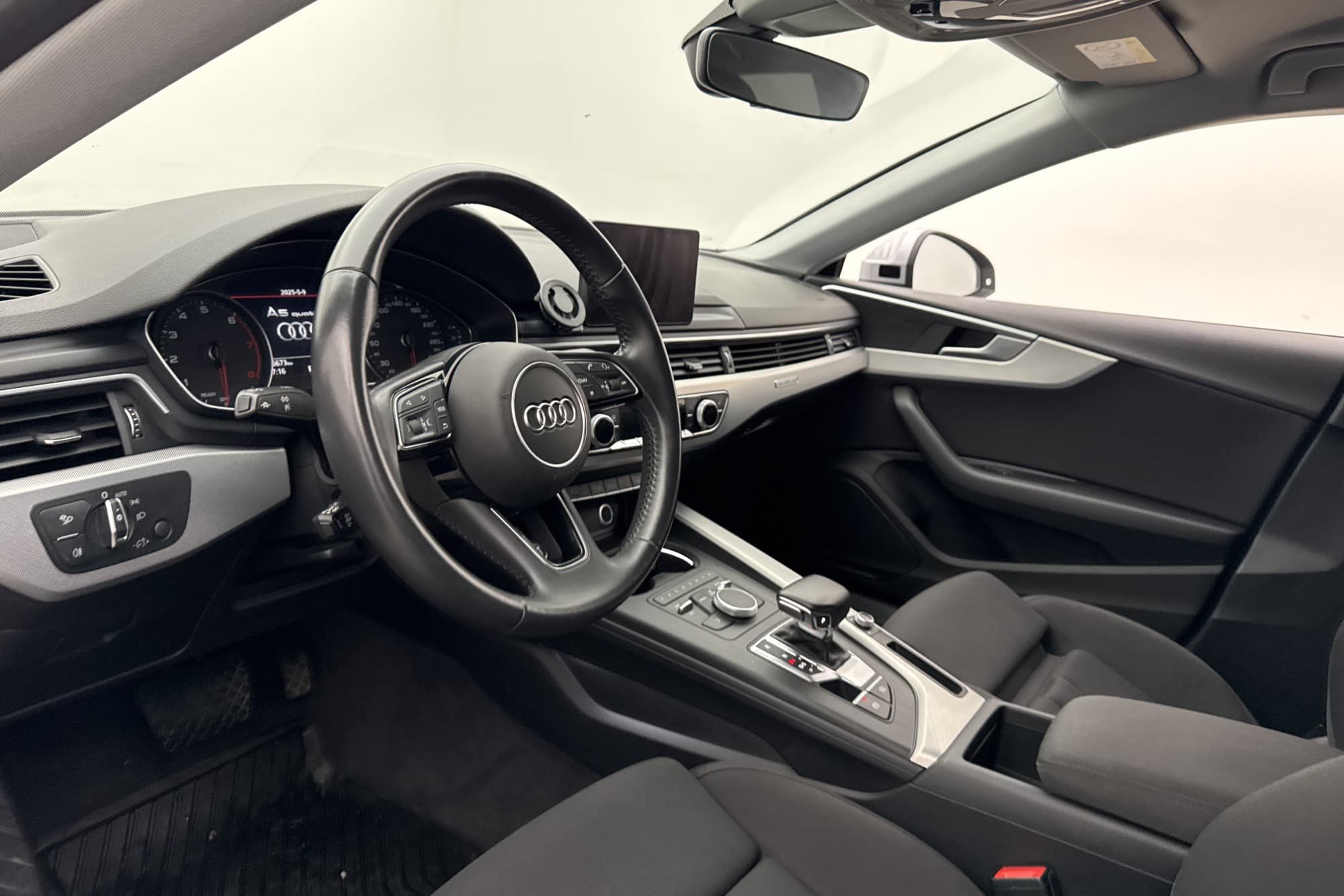 Audi A5 Sportback TFSI Quattro 252hk Proline Navi Kamera