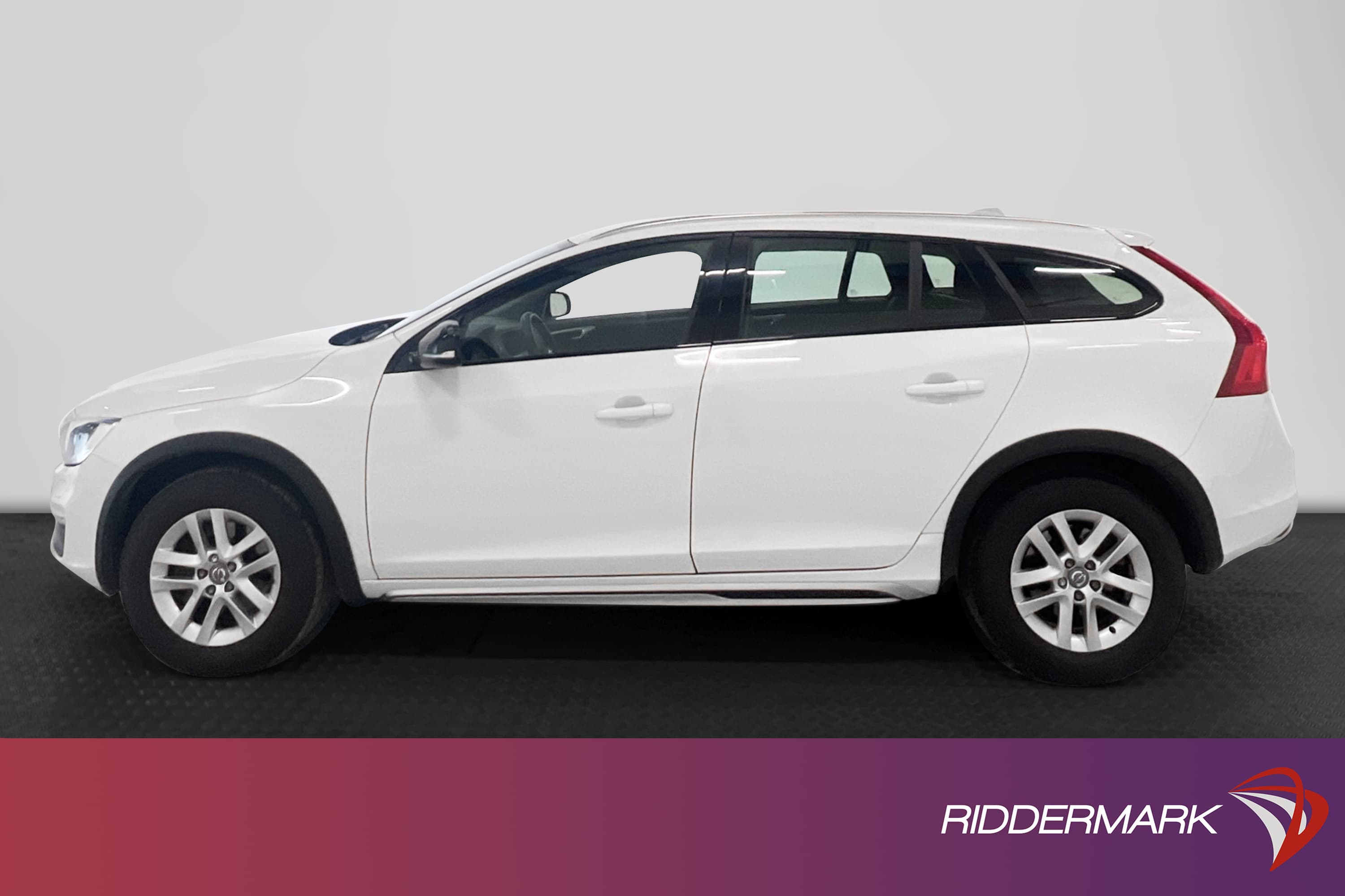 Volvo V60 Cross Country D4 190hk