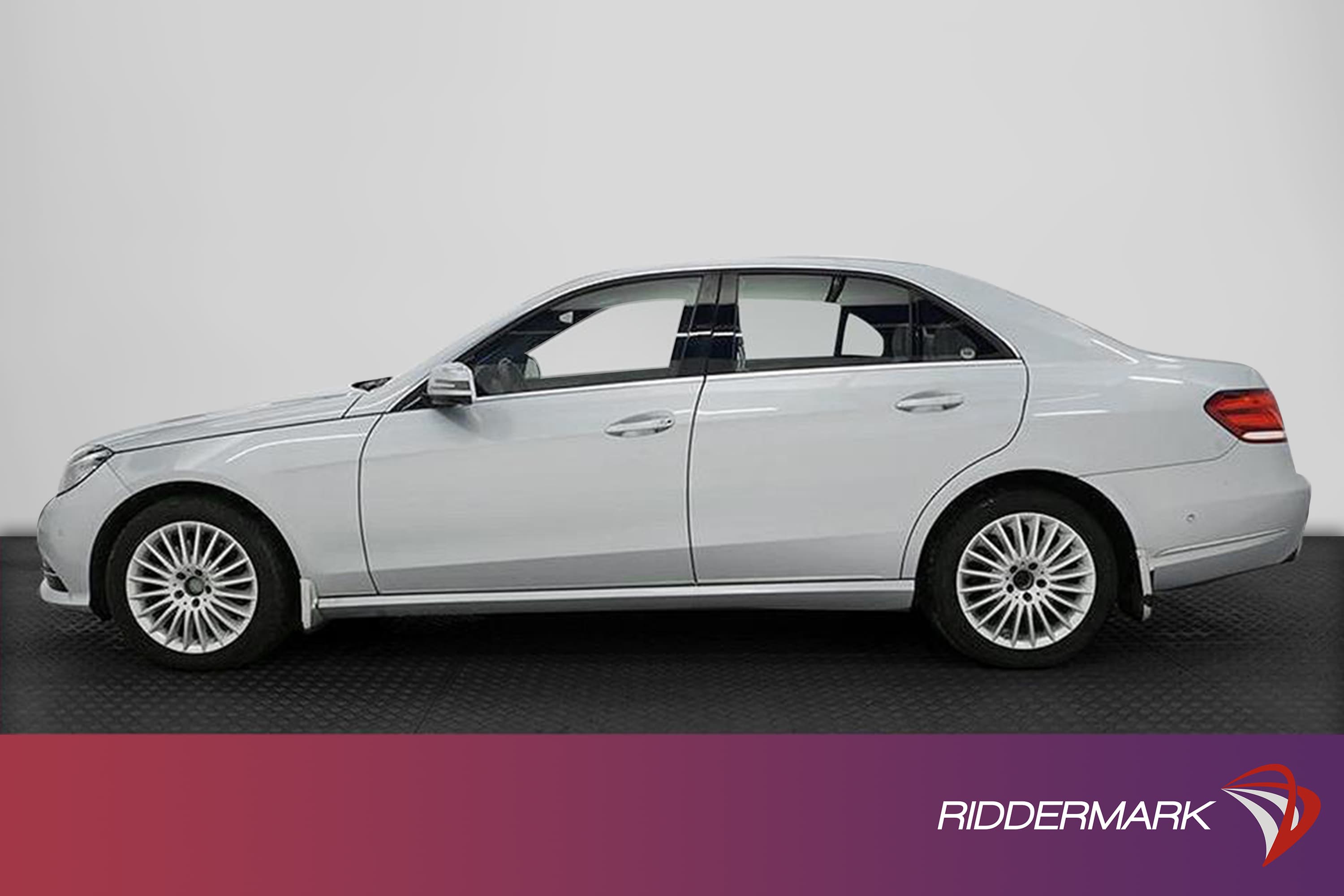 Mercedes-Benz E 350 d 258hk 4M D-Värmare Halvskinn M-Värmareexteriör