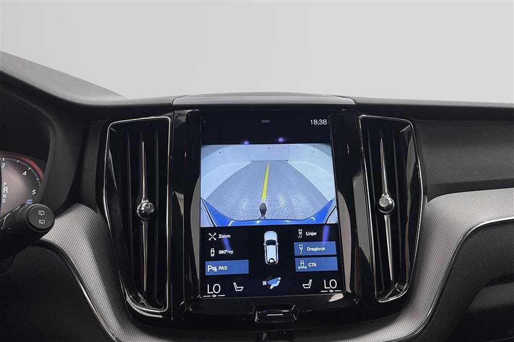 Volvo XC60 D4 AWD R-Design Voc Värmare  Panorama Skinn Naviinteriör