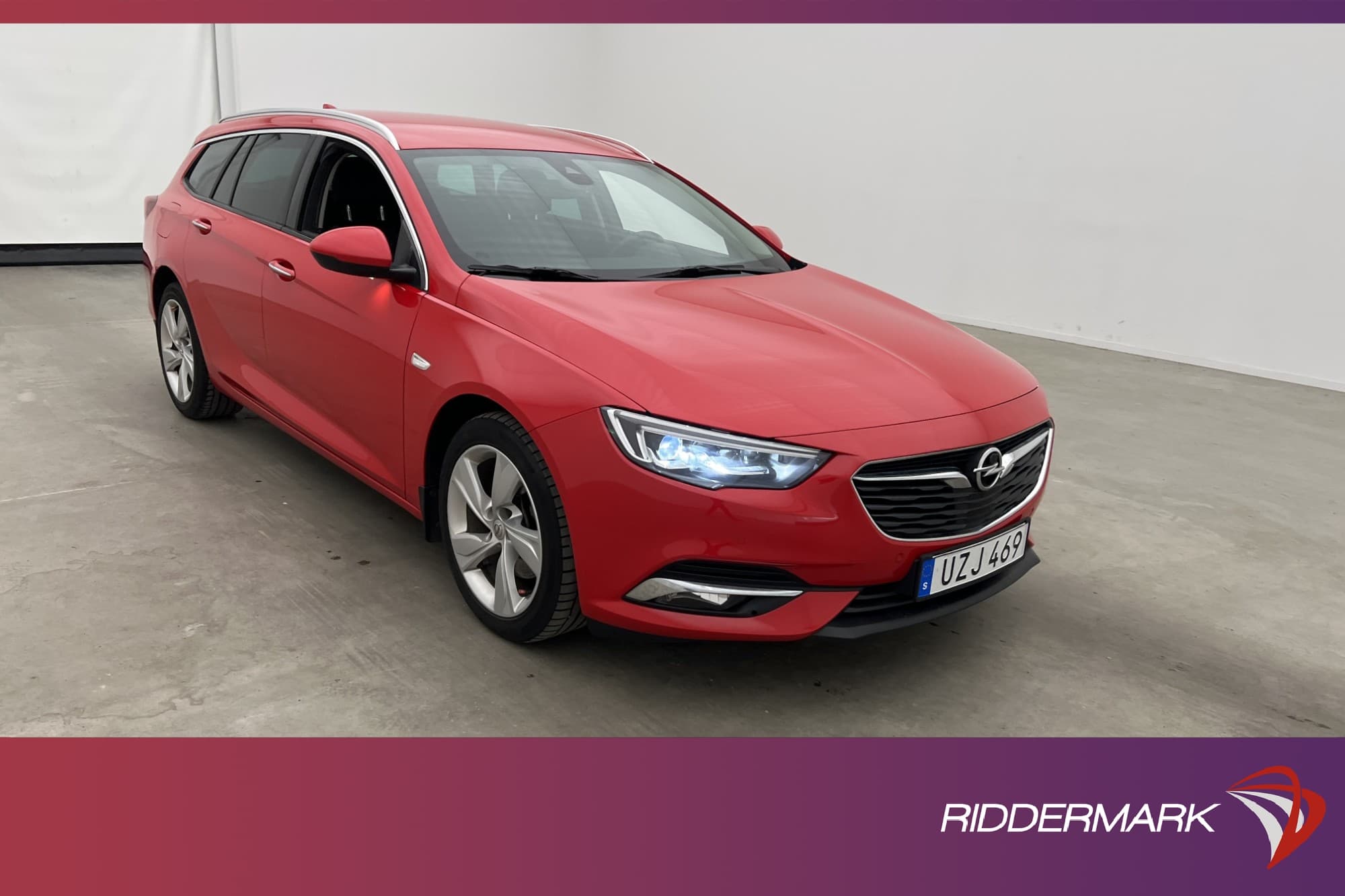 Opel Insignia 2.0 4x4 209hk Business Dragkrok Kamera Värmare